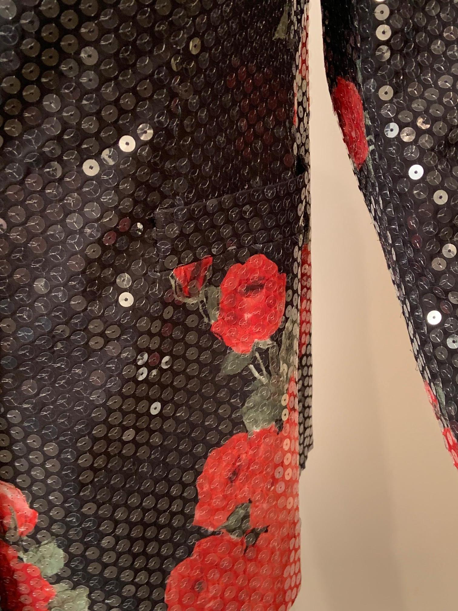 Giacca Escada con stampa rosa e paillettes trasparenti in vendita 2