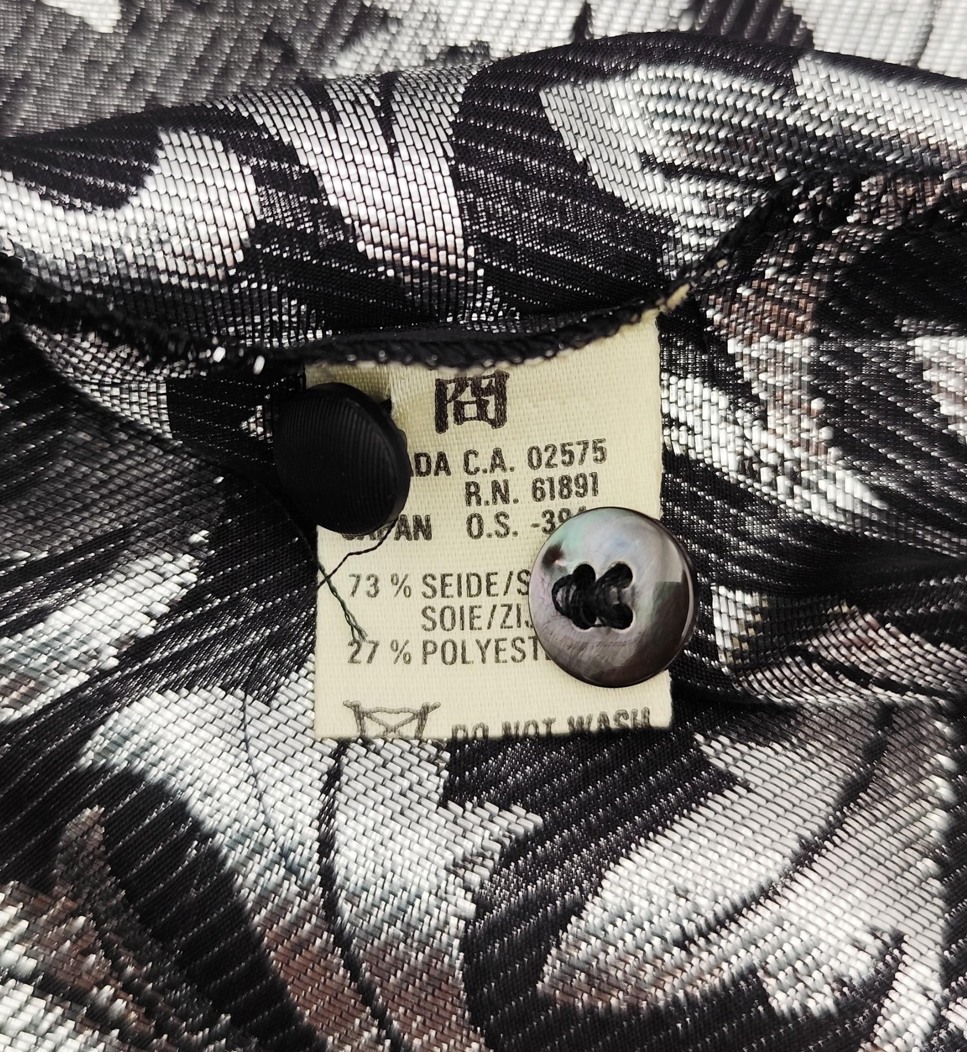Escada shiny silver silk blend printed shirt For Sale 5