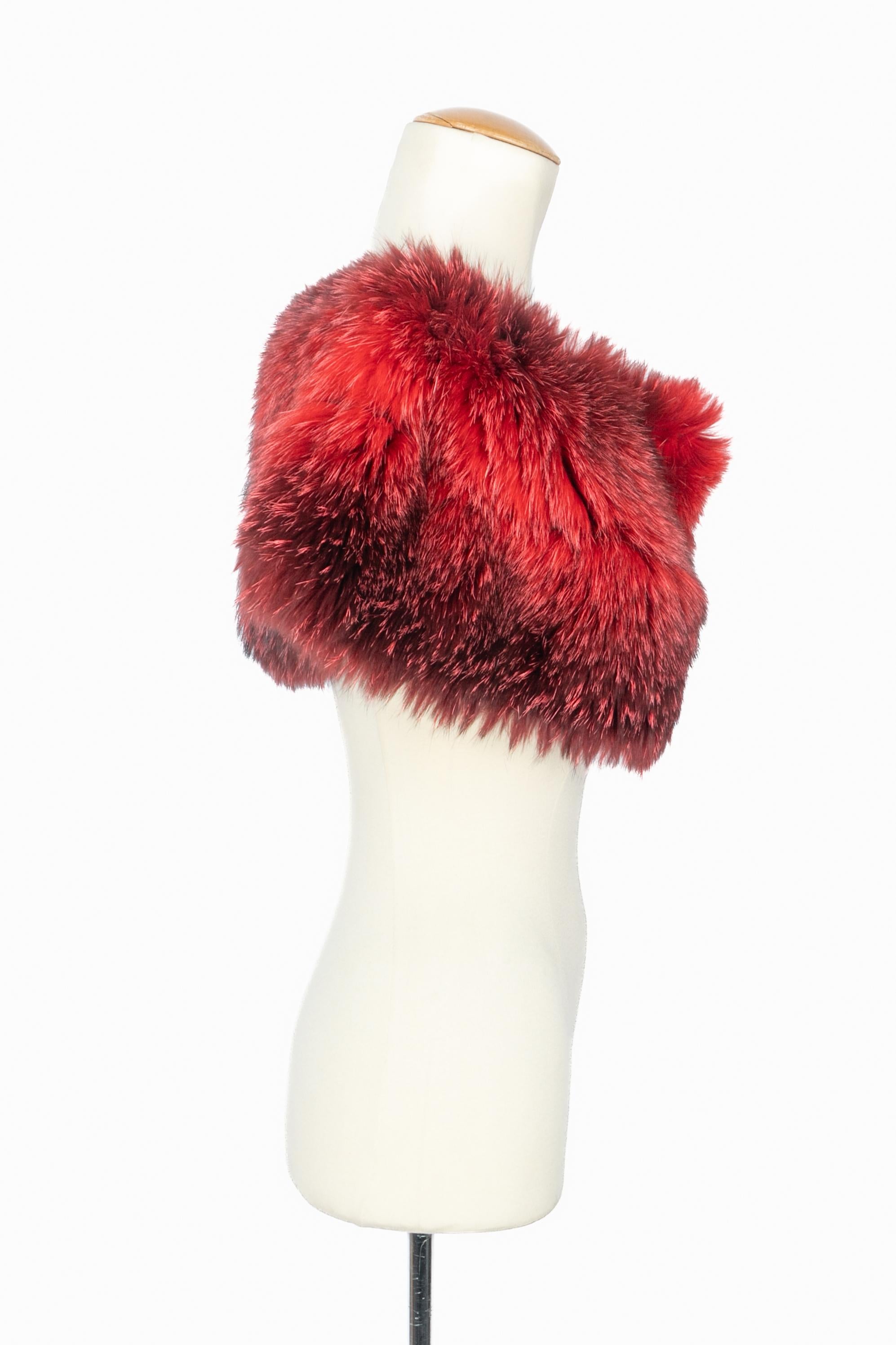 Escada shrug Rojo en venta