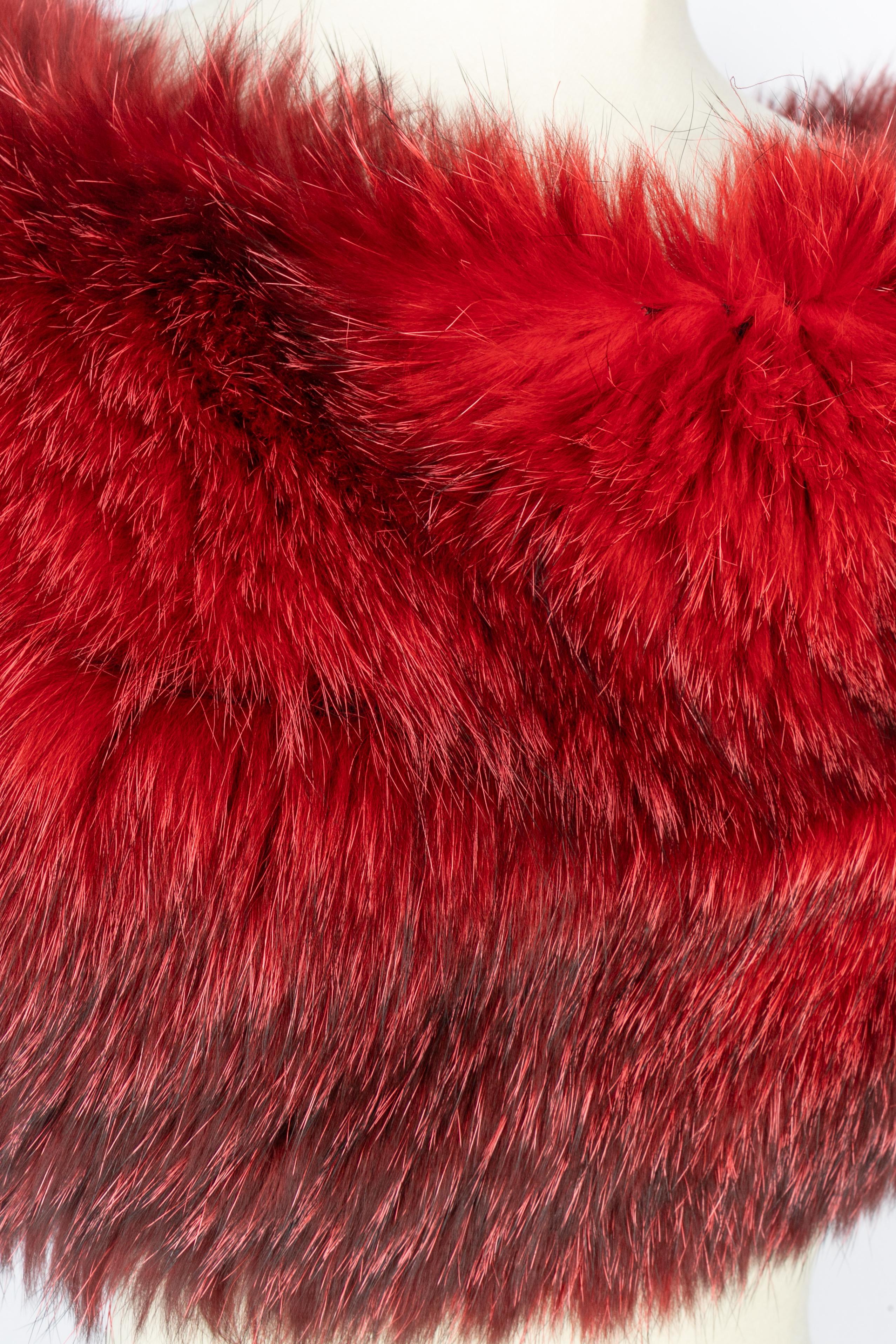 Escada shrug en venta 1