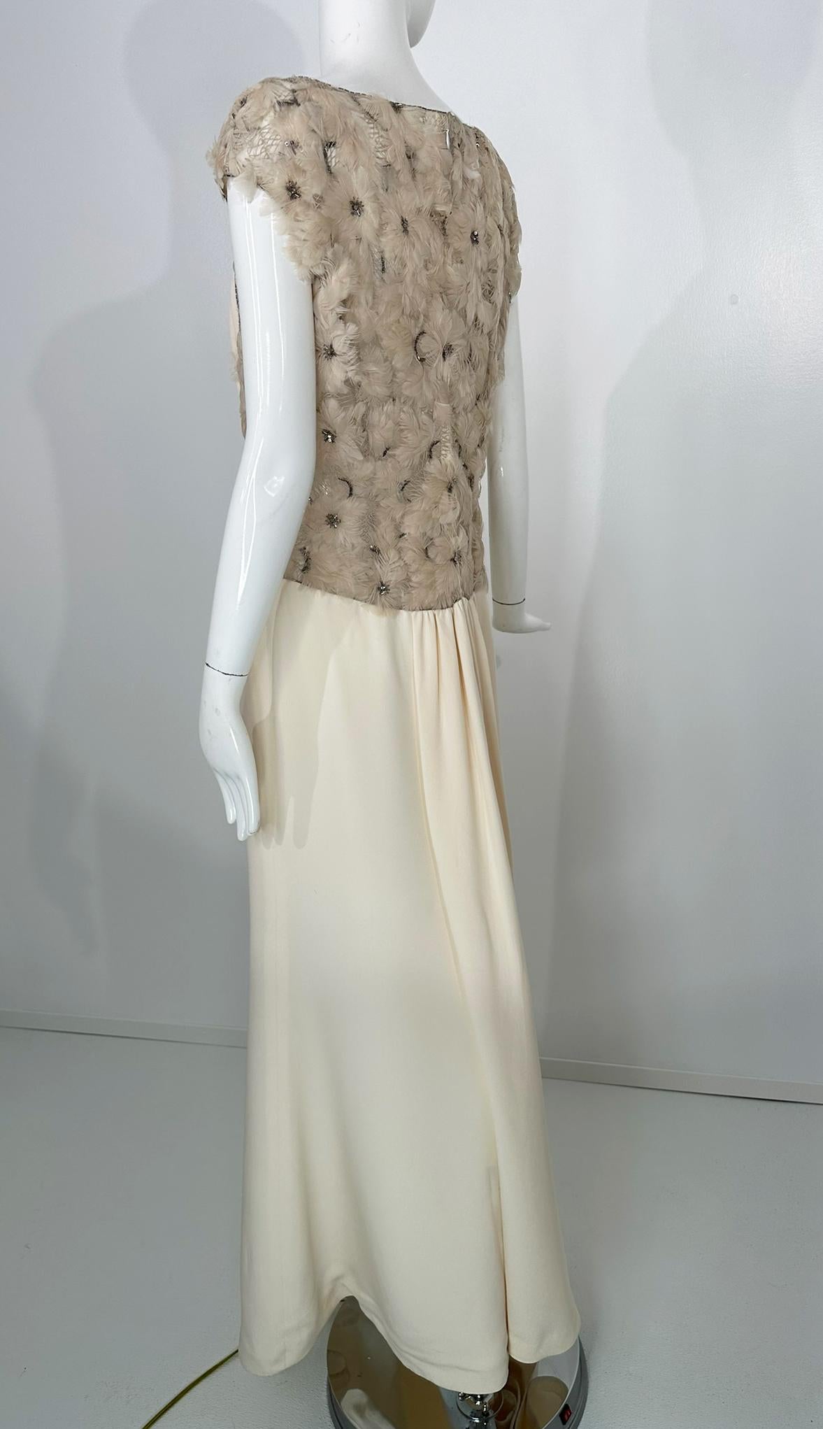 Escada Silver Sequin Feather Rosette on Cord Lattice Work & Cream Silk Gown 40 For Sale 7