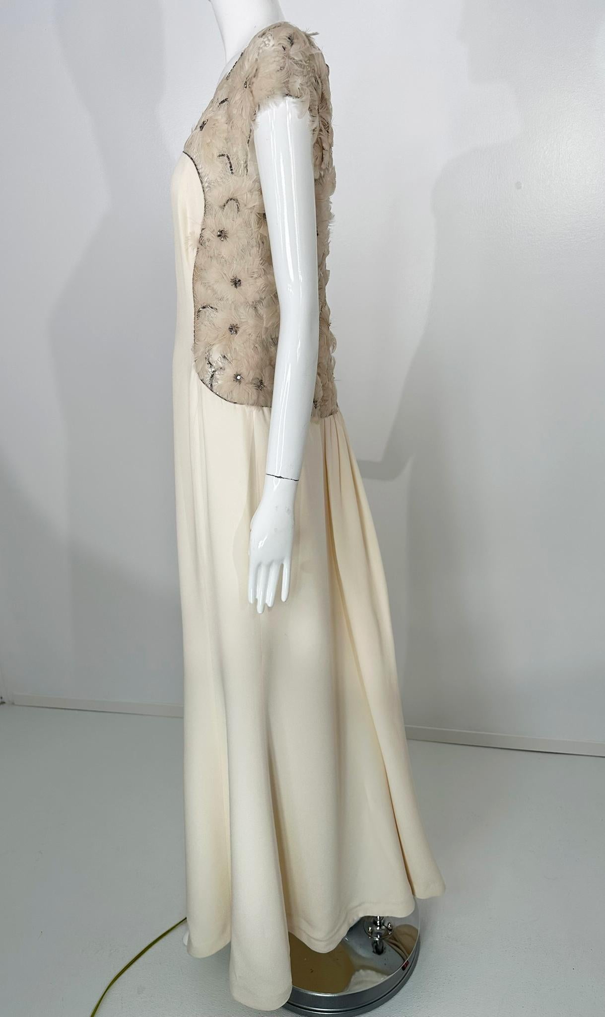 Escada Silver Sequin Feather Rosette on Cord Lattice Work & Cream Silk Gown 40 For Sale 13