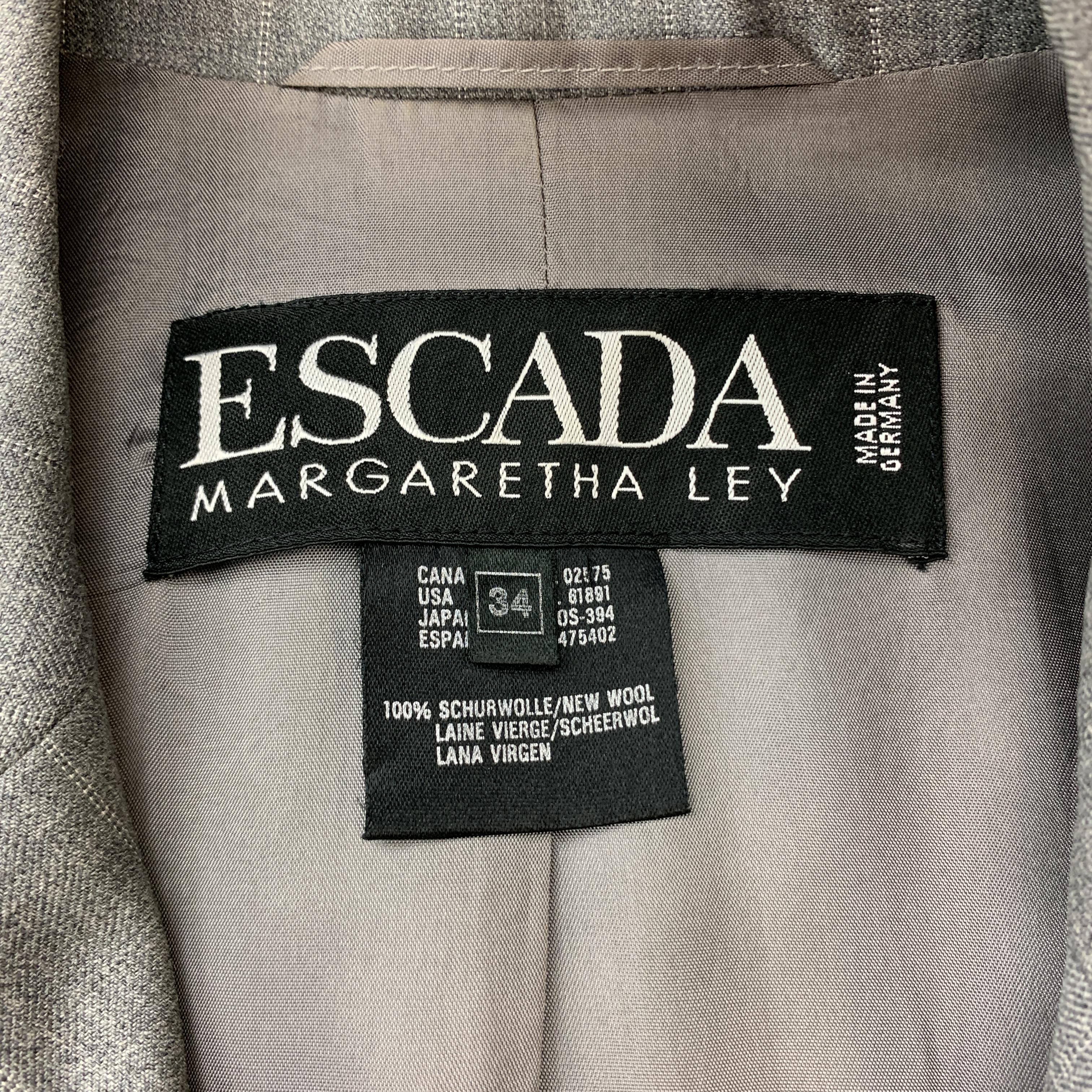 ESCADA Size 4 Grey Plaid Virgin Wool Gold Enamel Button Blazer 1