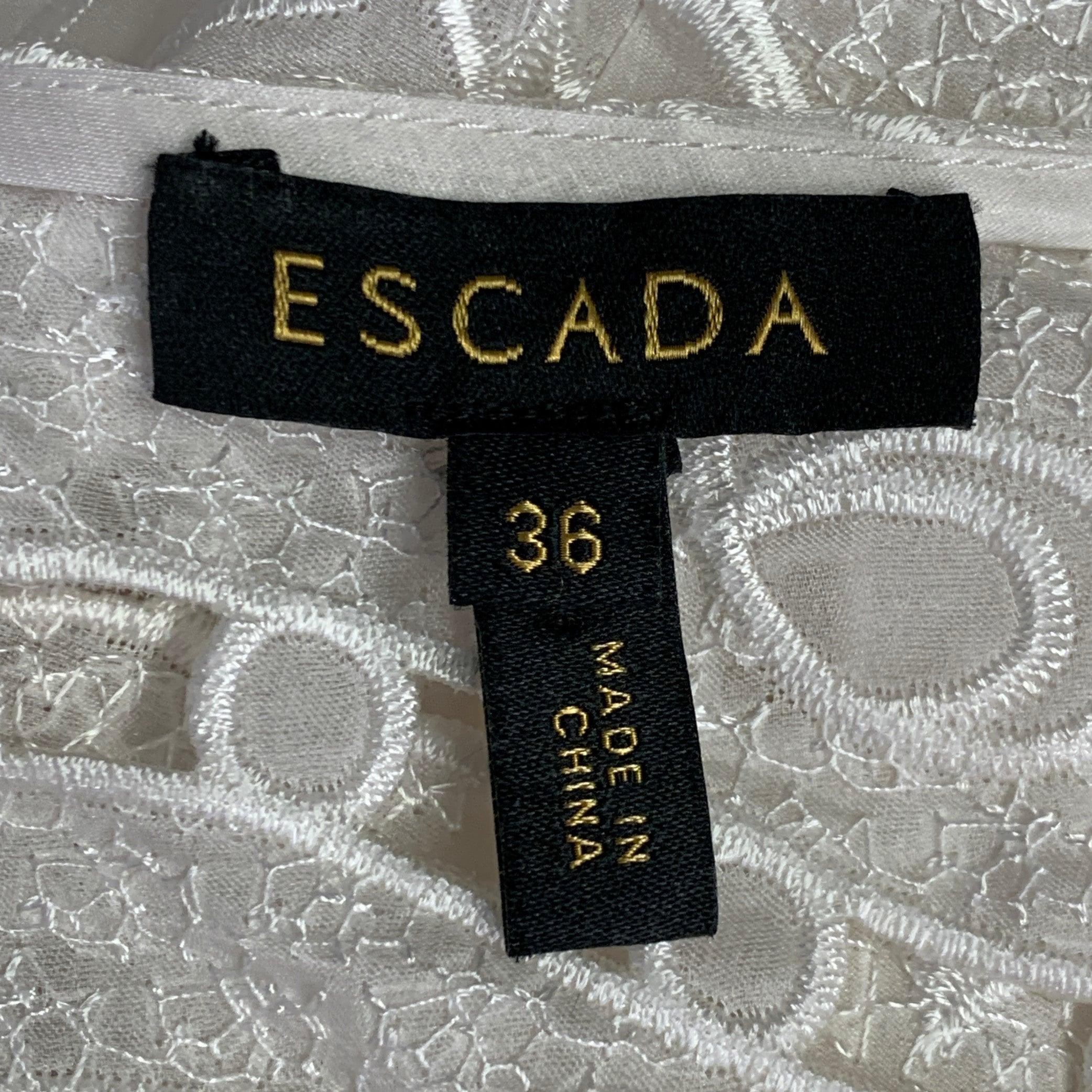ESCADA Size 6 Off White Silk Lace Boat Neck Sleeveless Shift Dress en vente 1