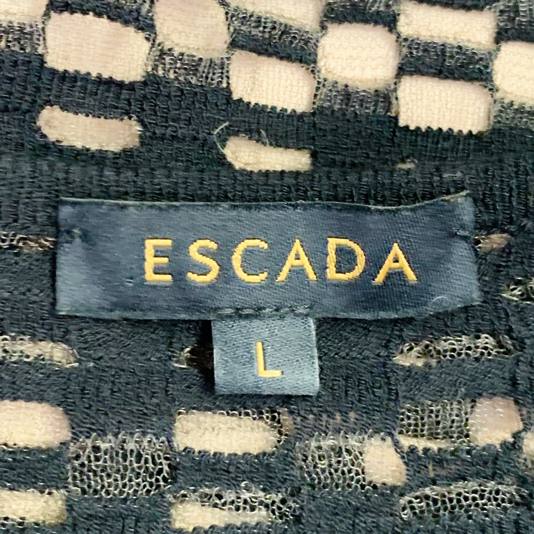 ESCADA Size L Black Nude Viscose Blend Textured Stripe 3/4 Sleeves Scoop Neck Casual Top en vente 2
