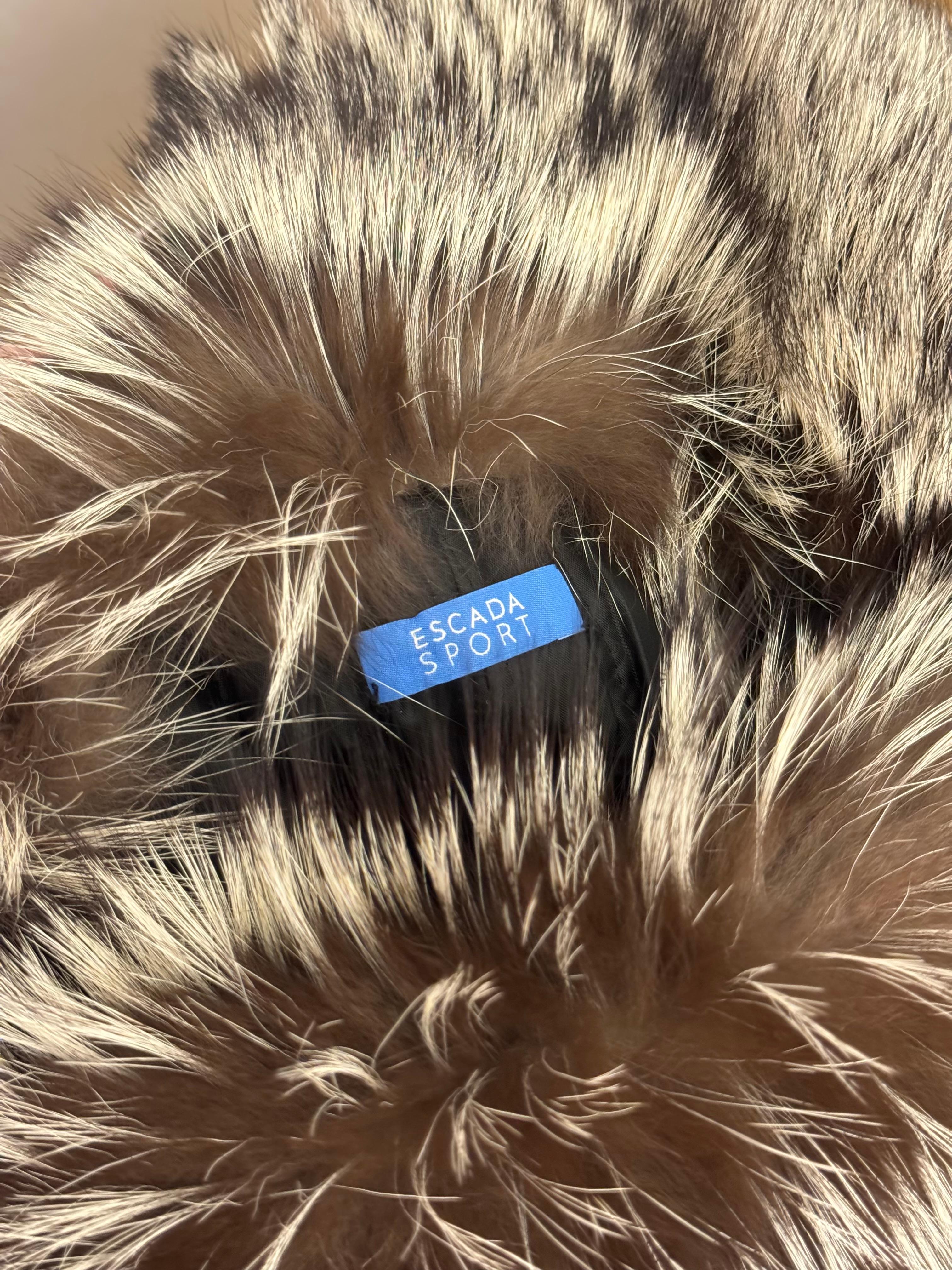 Black Escada sport silver fox fur chapka hat For Sale