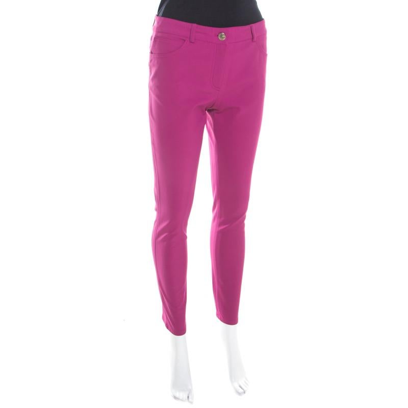 Escada Tourmaline Pink Stretch Crepe Tailored Tygan Trousers XL In Excellent Condition In Dubai, Al Qouz 2