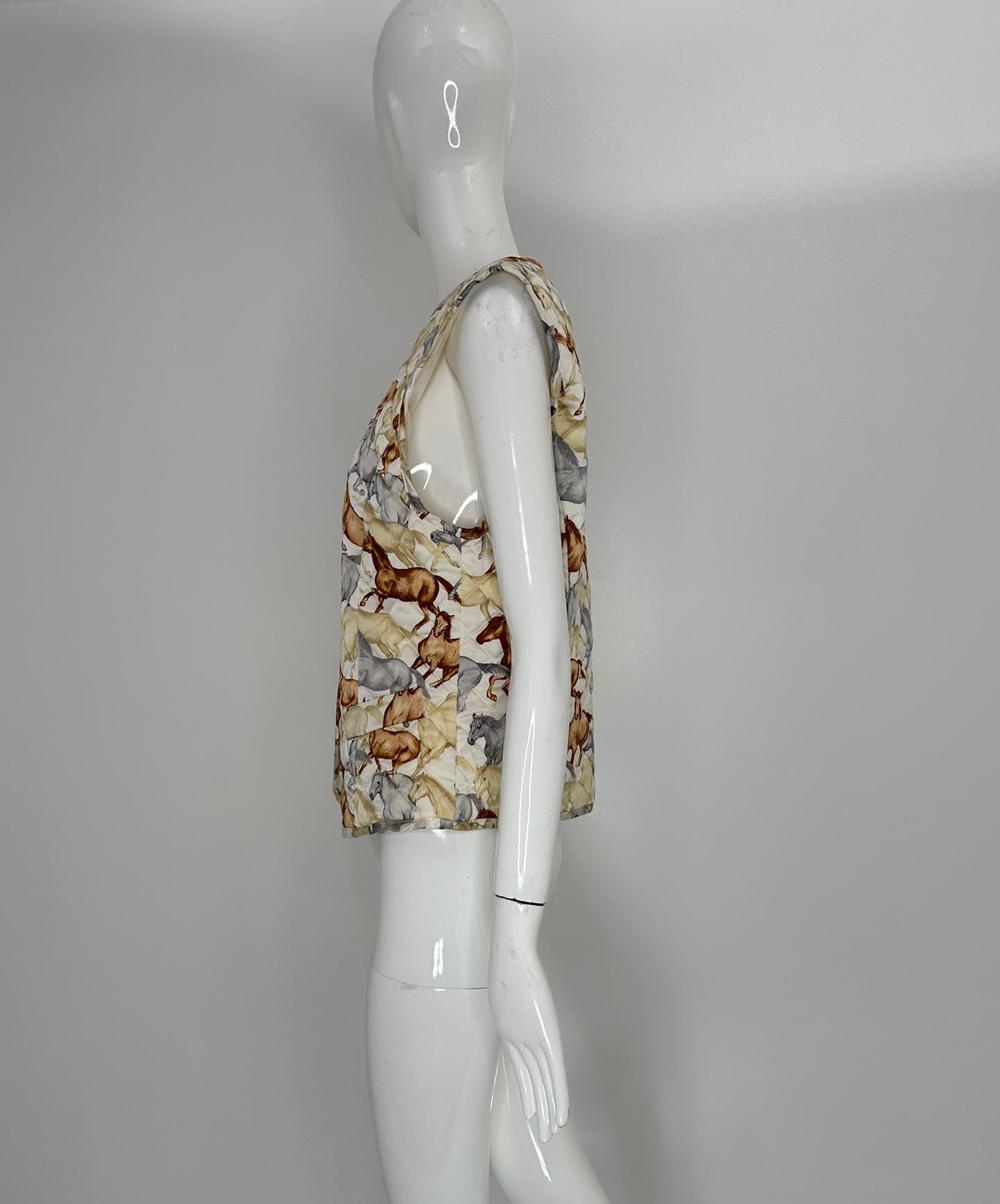 Escada Vintage 1980s  Wild Horses Quilted Silk Print Vest 38 en venta 4