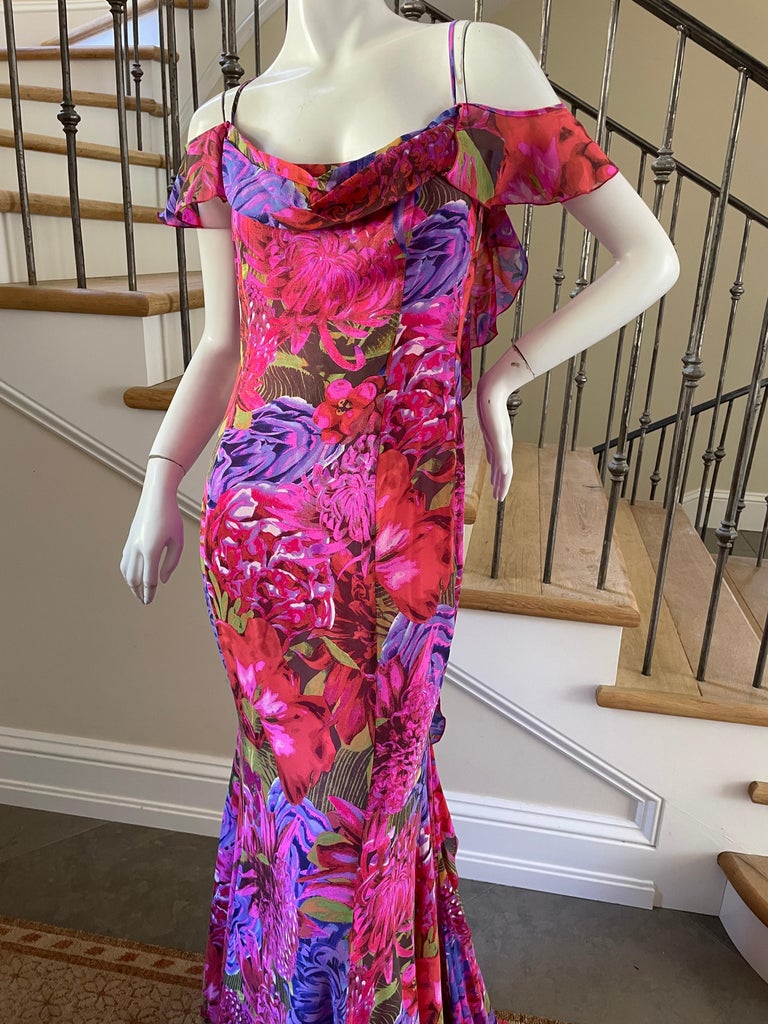 Escada outlet evening gowns