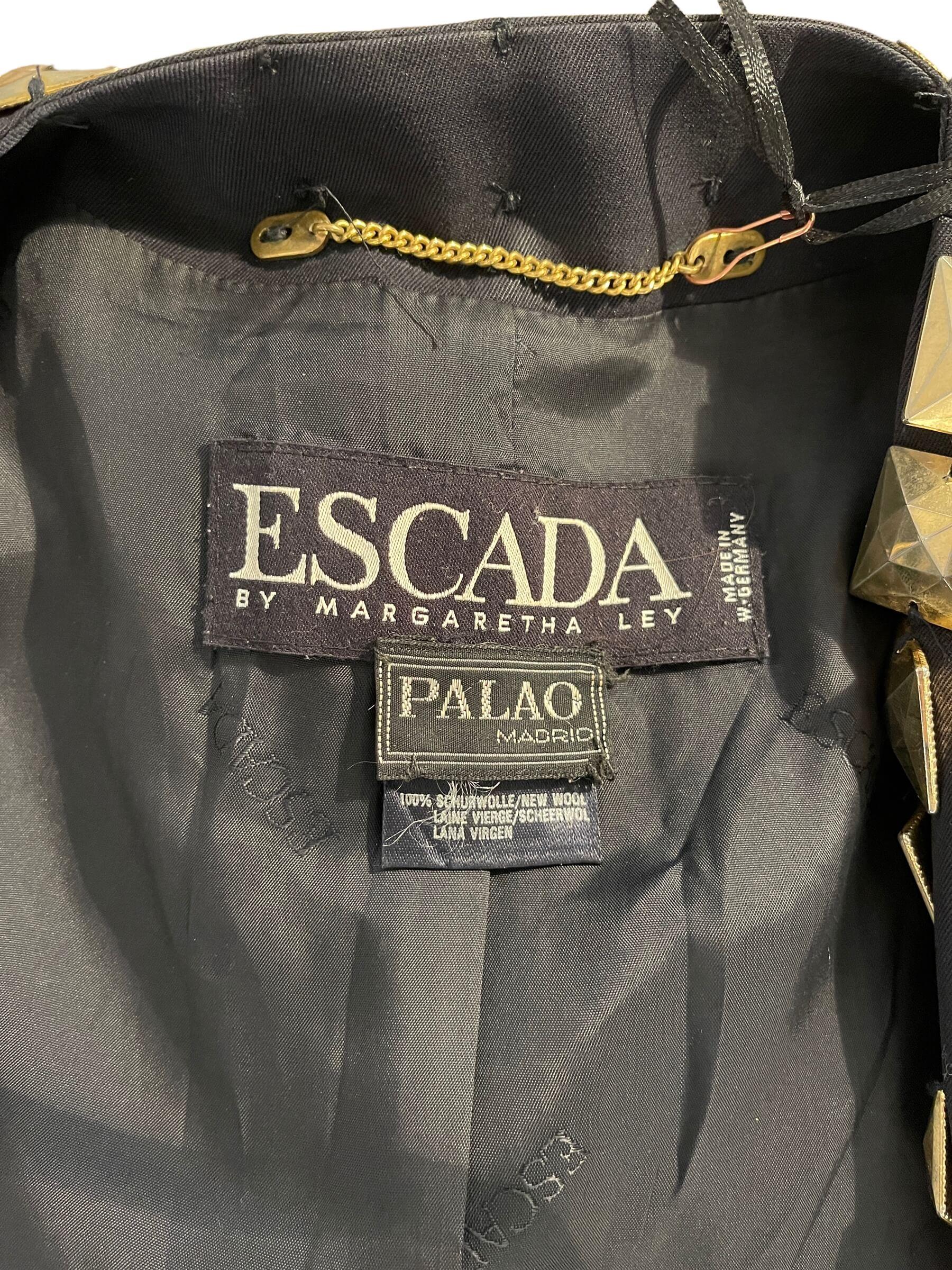 Escada Vintage Embroidered Wool Spencer - Size D 40, Black For Sale 2
