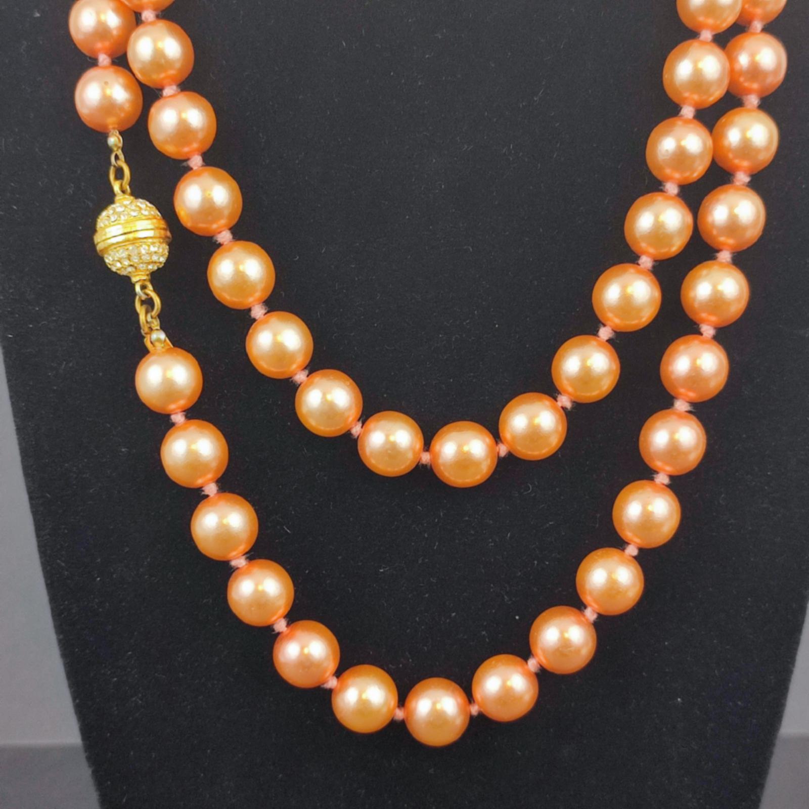 vintage pink pearl necklace