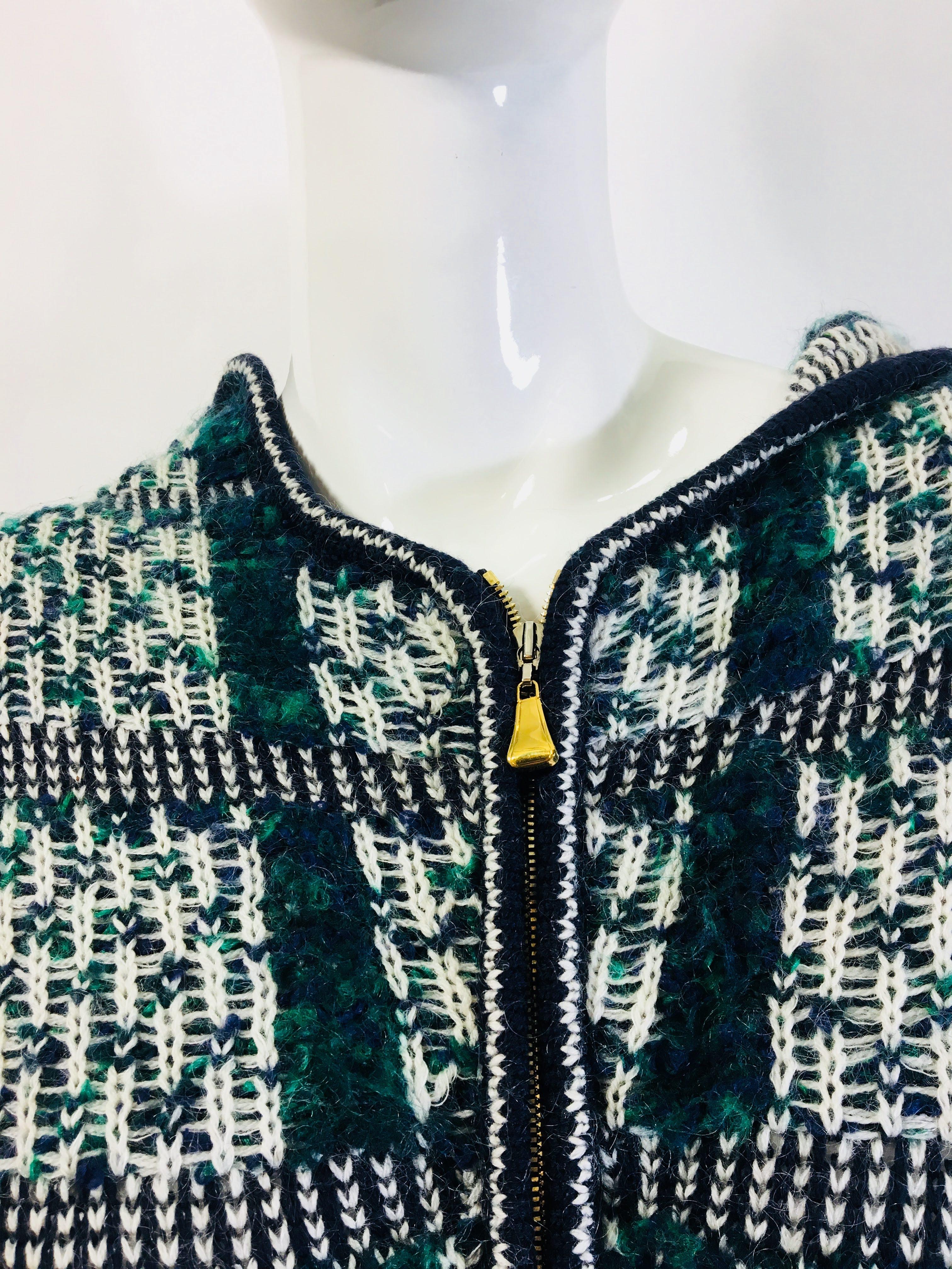 Escada Green/White Virgin Wool Zip-Up Hooded Sweater with Windowpane Print 
Size 36