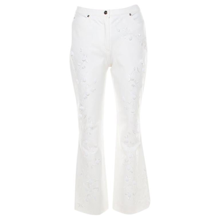 Escada White Cotton Twill Denim Sequined Rosette Applique Flared Jeans M For Sale