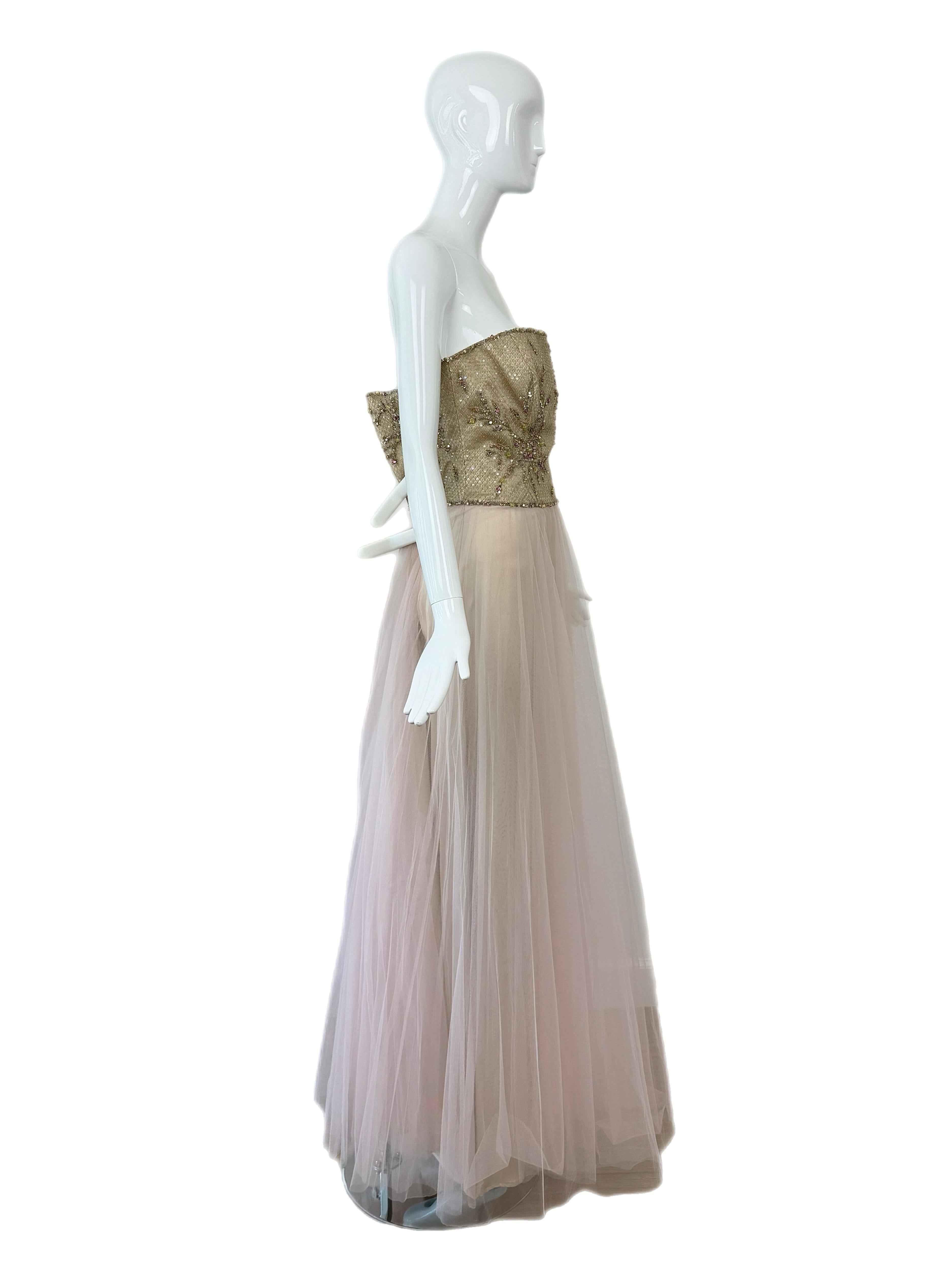 ESCADA Y2K Vintage Verschönertes Rosa + Gold Tüll Ballkleid Abendkleid Maxi Kleid im Zustand „Hervorragend“ im Angebot in Leonardo, NJ