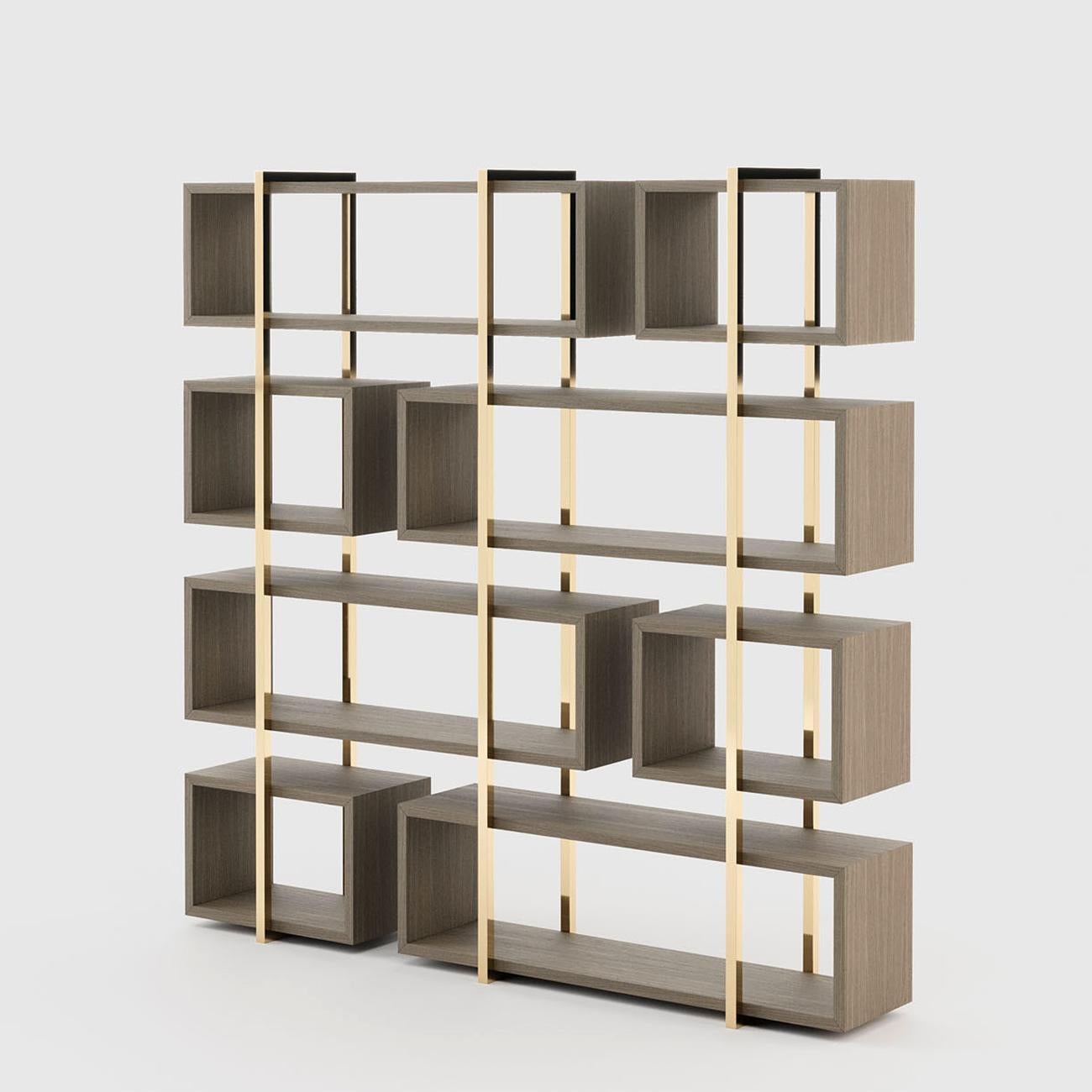 Bookcase Escarpe with vertical frame structure in polished
stainless steel in gold finish. With oak bookcases in old-aged
oak in matte finish. Also available with other stainless finishes and 
other wood finishes on request.