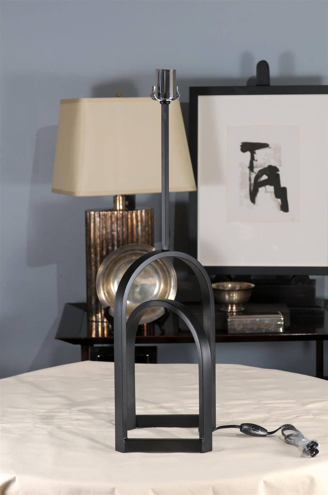 Escher Tischlampe 1