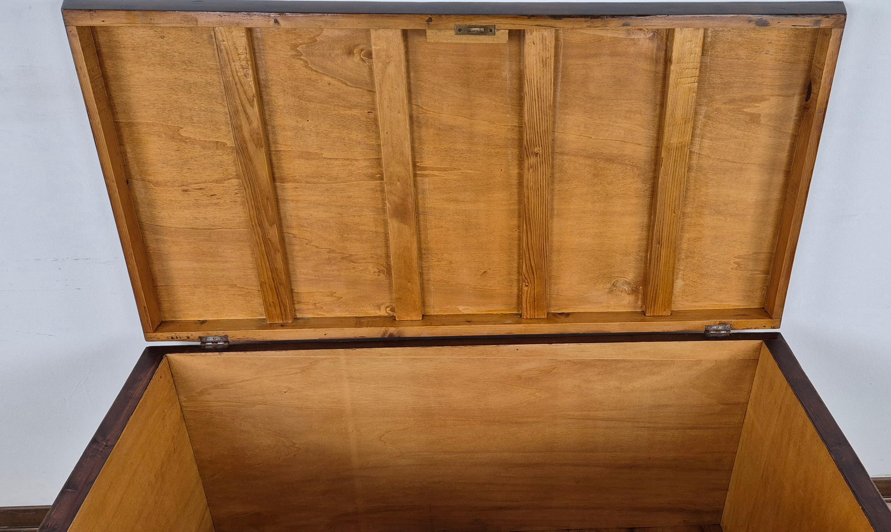Exclusive Tuscan Art Deco Chest 1939 12