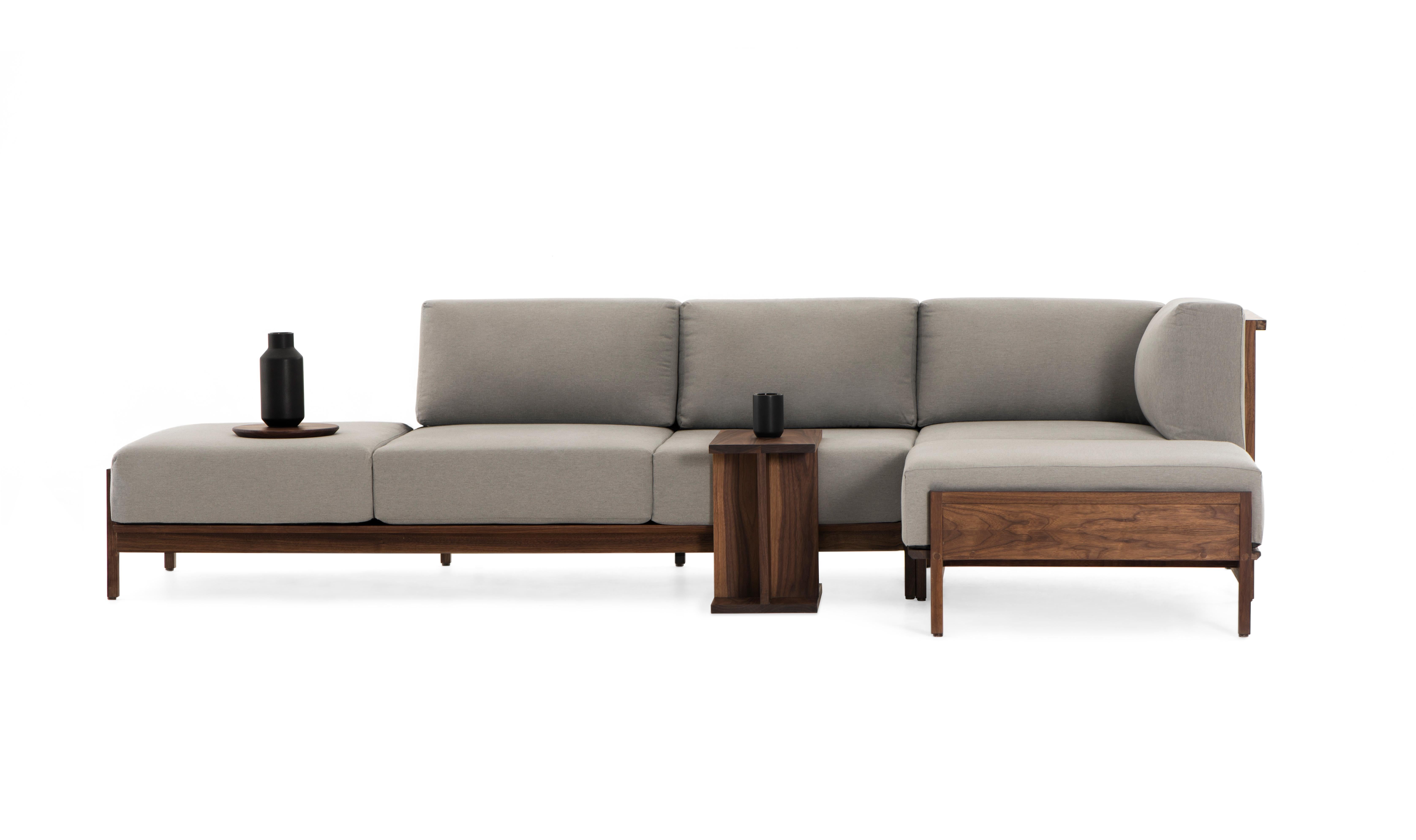 Escuadra Confort, zeitgenössisches mexikanisches Sofa von Emiliano Molina für CUCHARA (Leder) im Angebot