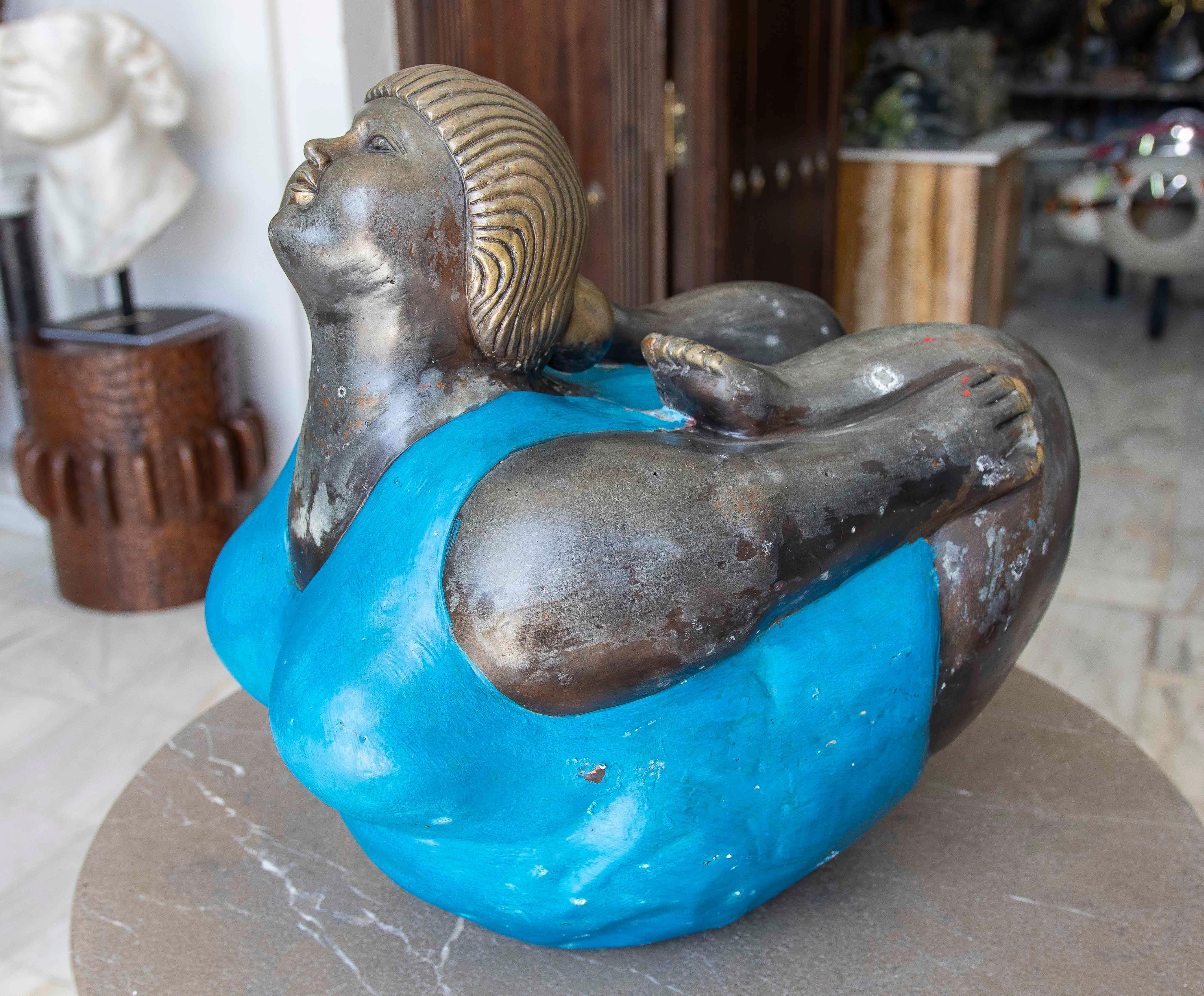 Escultura Contemporánea de bronce de Mujer con Traje de Baño Azul In Good Condition For Sale In Marbella, ES