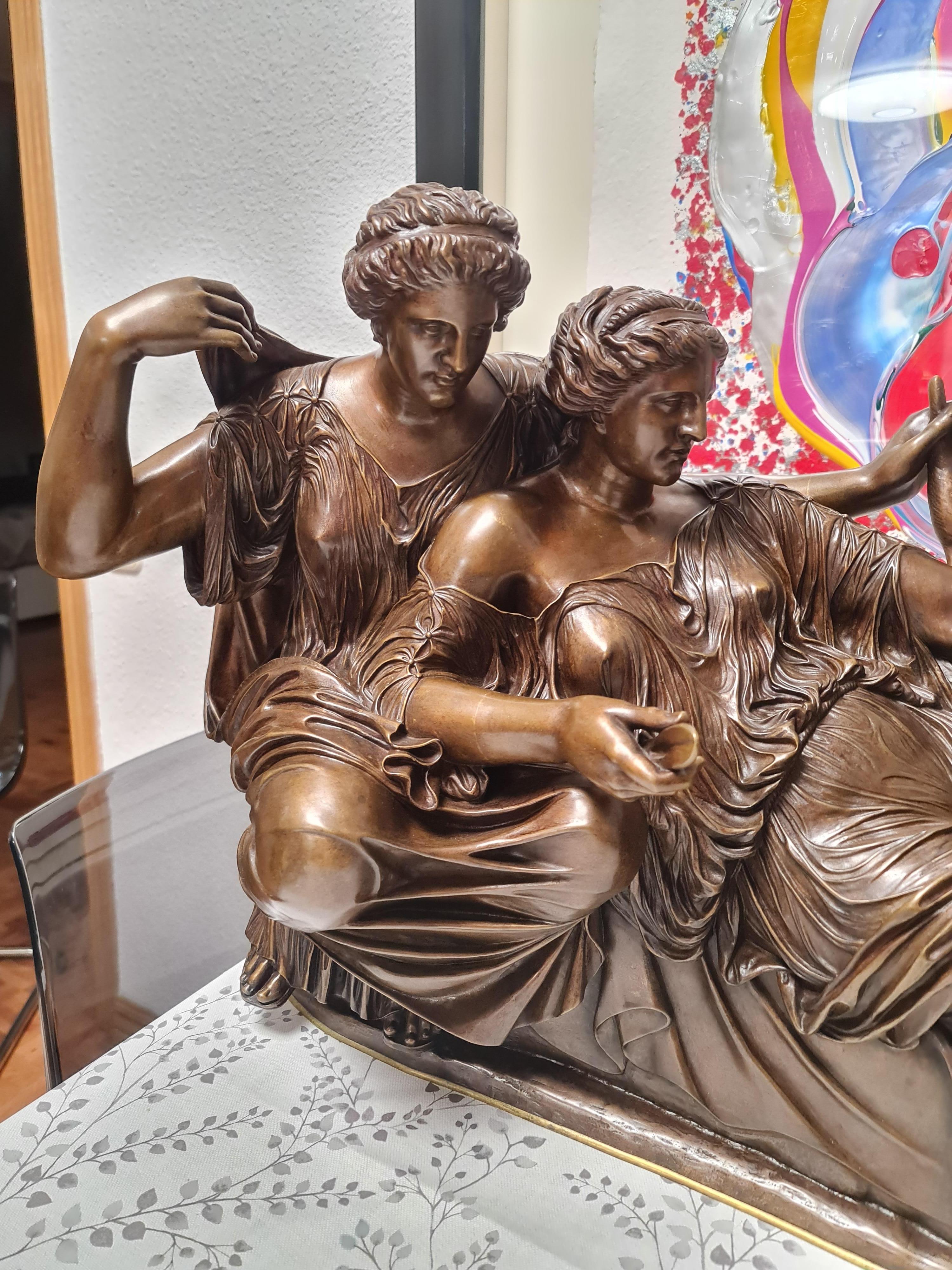 Escultura en bronce patinado, 
