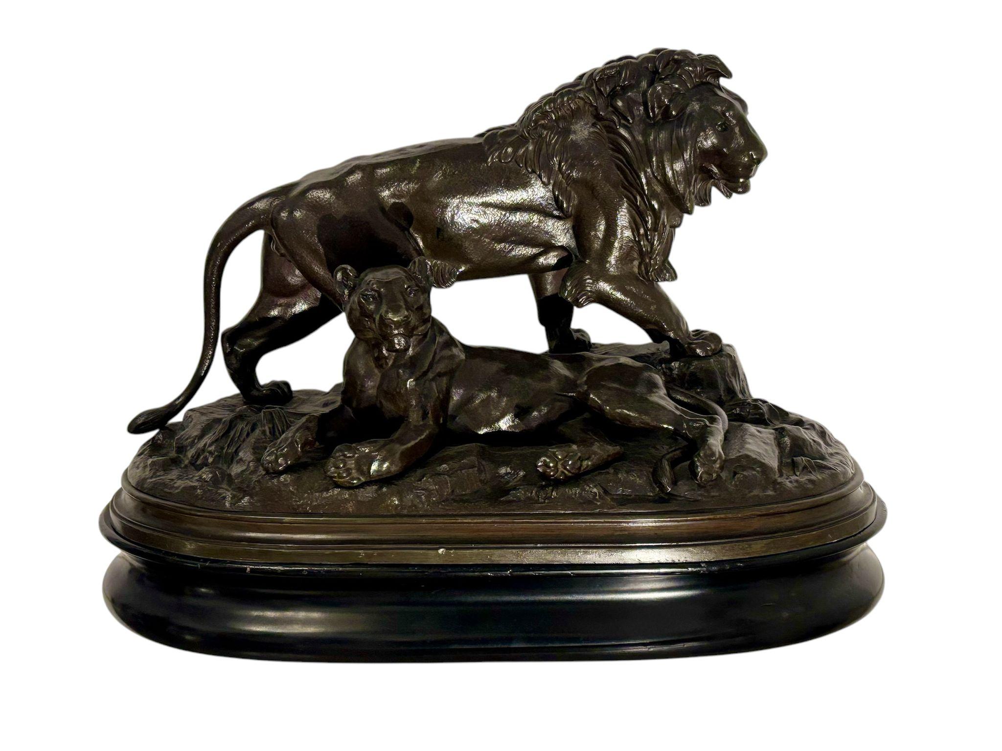 Art Deco Escultura naturalista For Sale