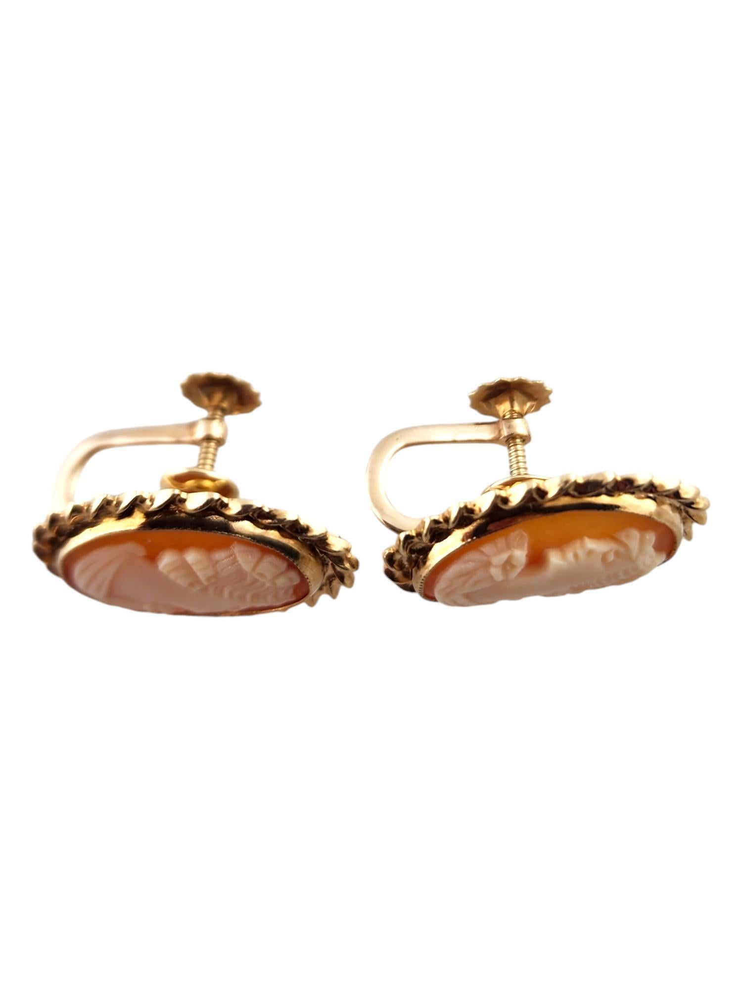 Women's Esemco 10 Karat Yellow Gold Cameo Screw Back Earrings #18570 For Sale