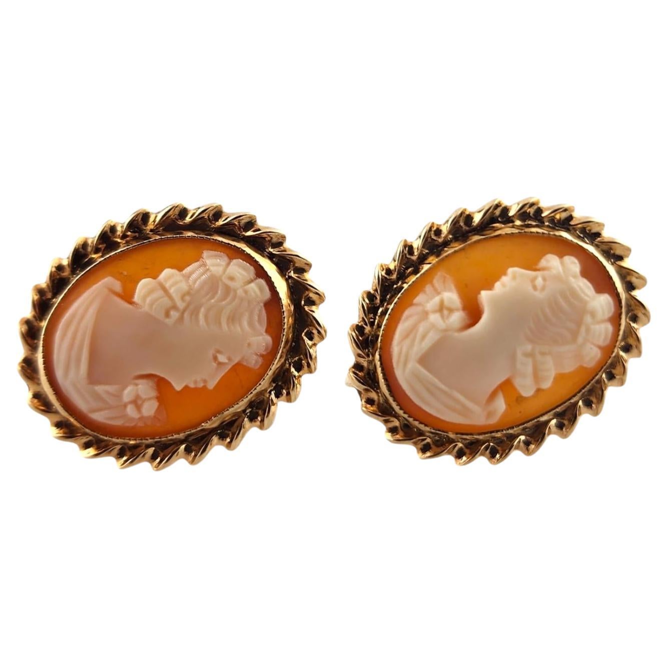 Esemco 10 Karat Yellow Gold Cameo Screw Back Earrings #18570