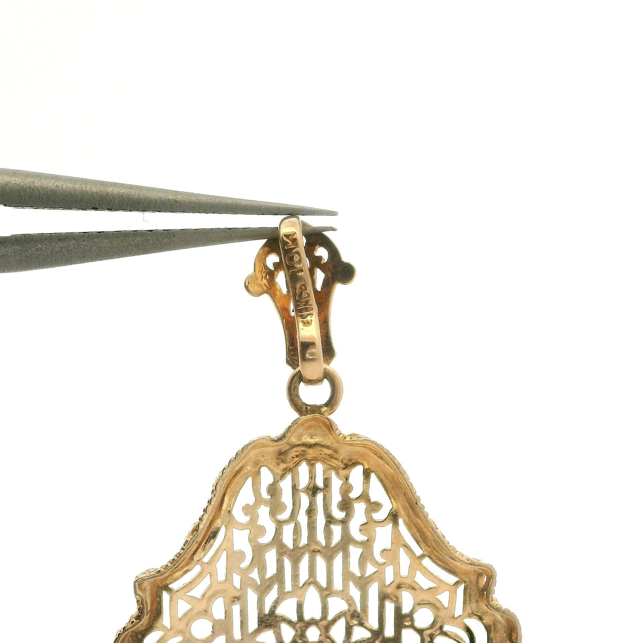 Esemco Or Jaune 10k Pendentif Filigrane Milgrain avec Zircon Bleu au centre et lunette 1ct en vente 1