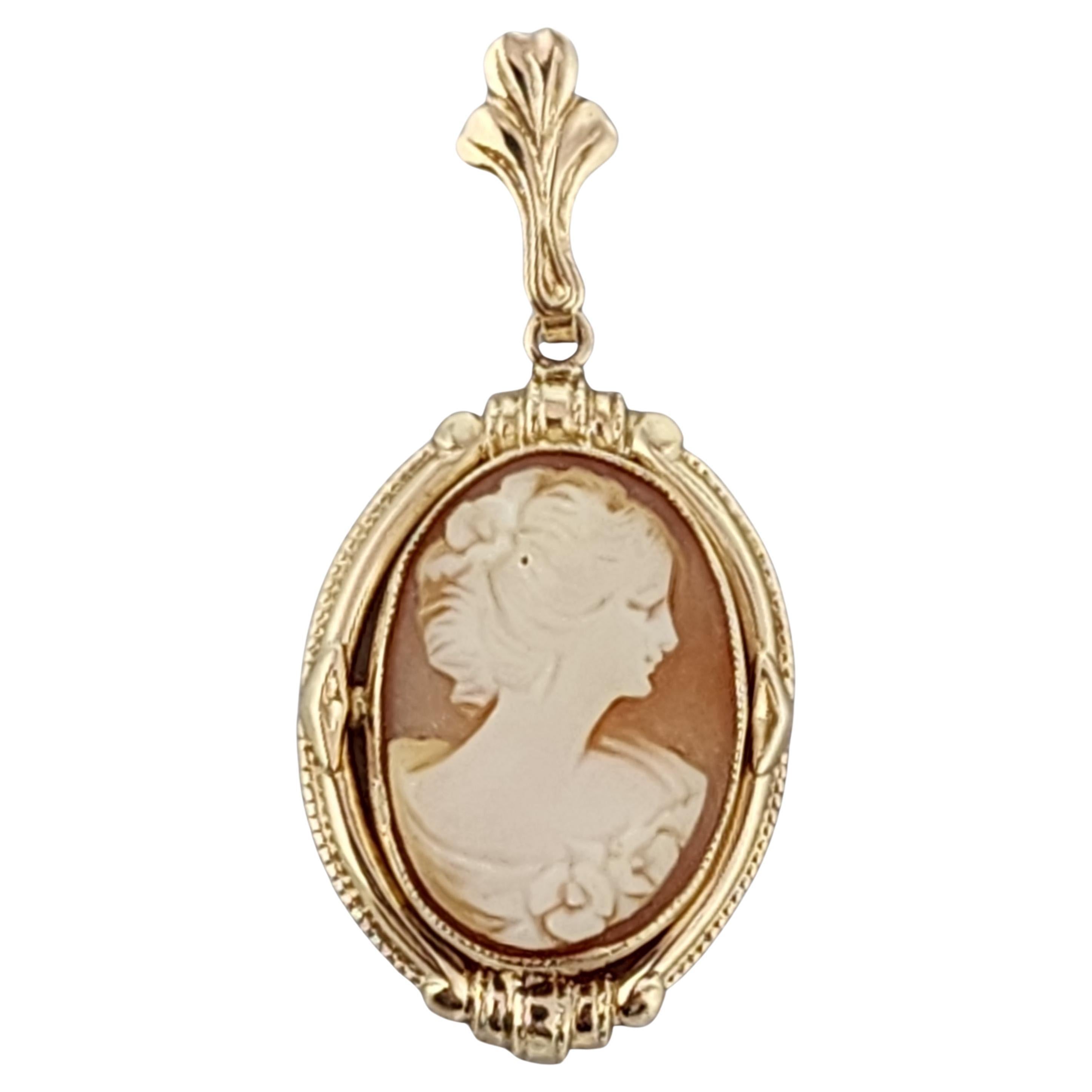 Esemco 10K Yellow Gold Cameo Pendant #24145 For Sale