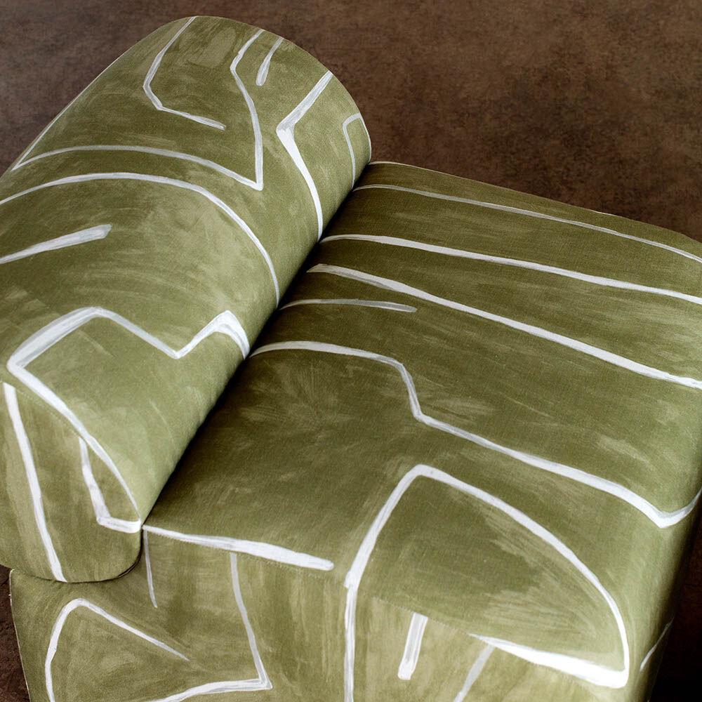 Esfera Ottoman in Graffito Fern

Featuring a visually impactful silhouette, the Esfera ottoman establishes an openly modern language of pure geometries and bold massing without compromising comfort. This versatile piece works well as a stool or