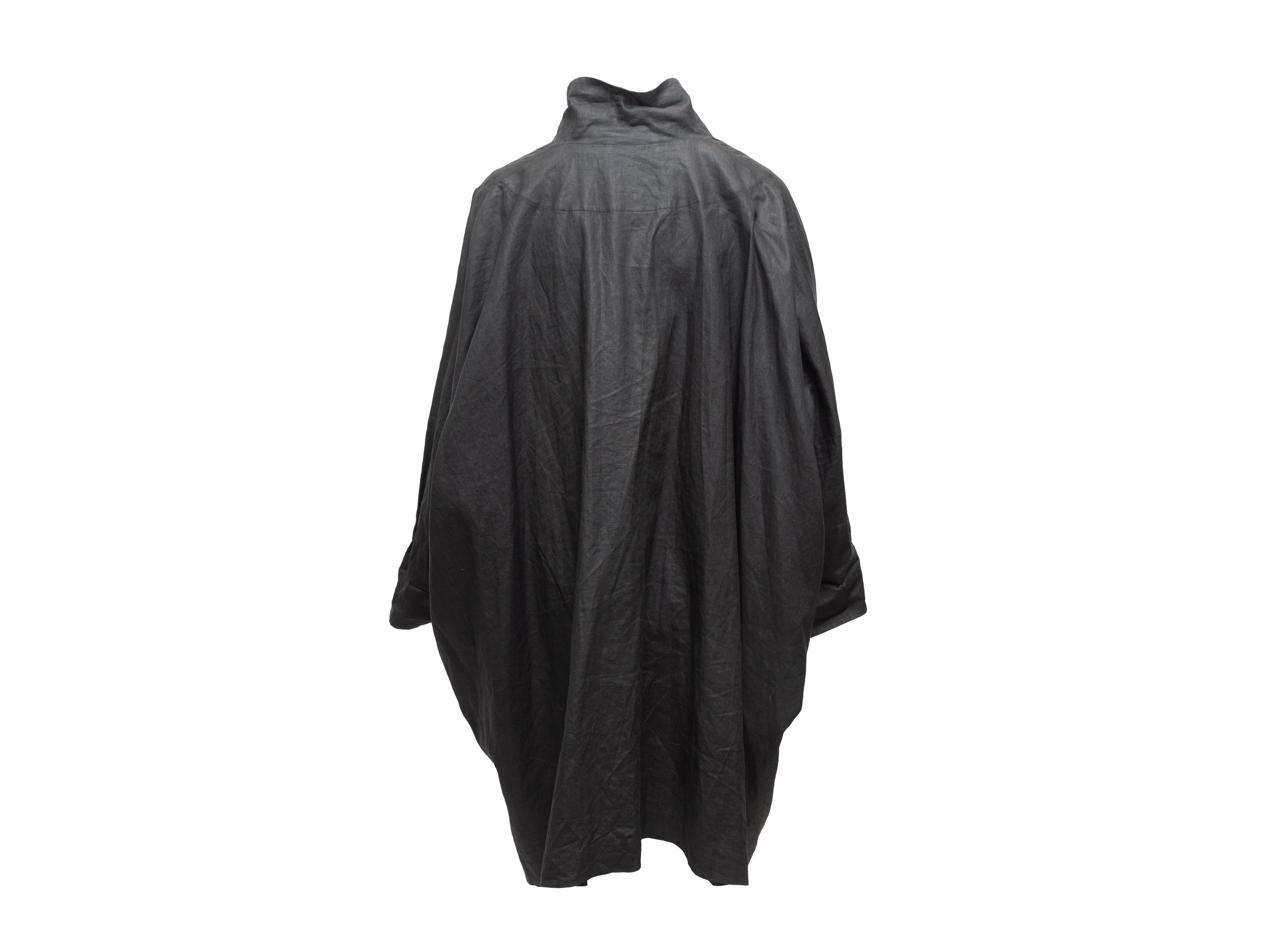 Eskandar Black Lightweight Linen-Blend Coat In Excellent Condition In New York, NY