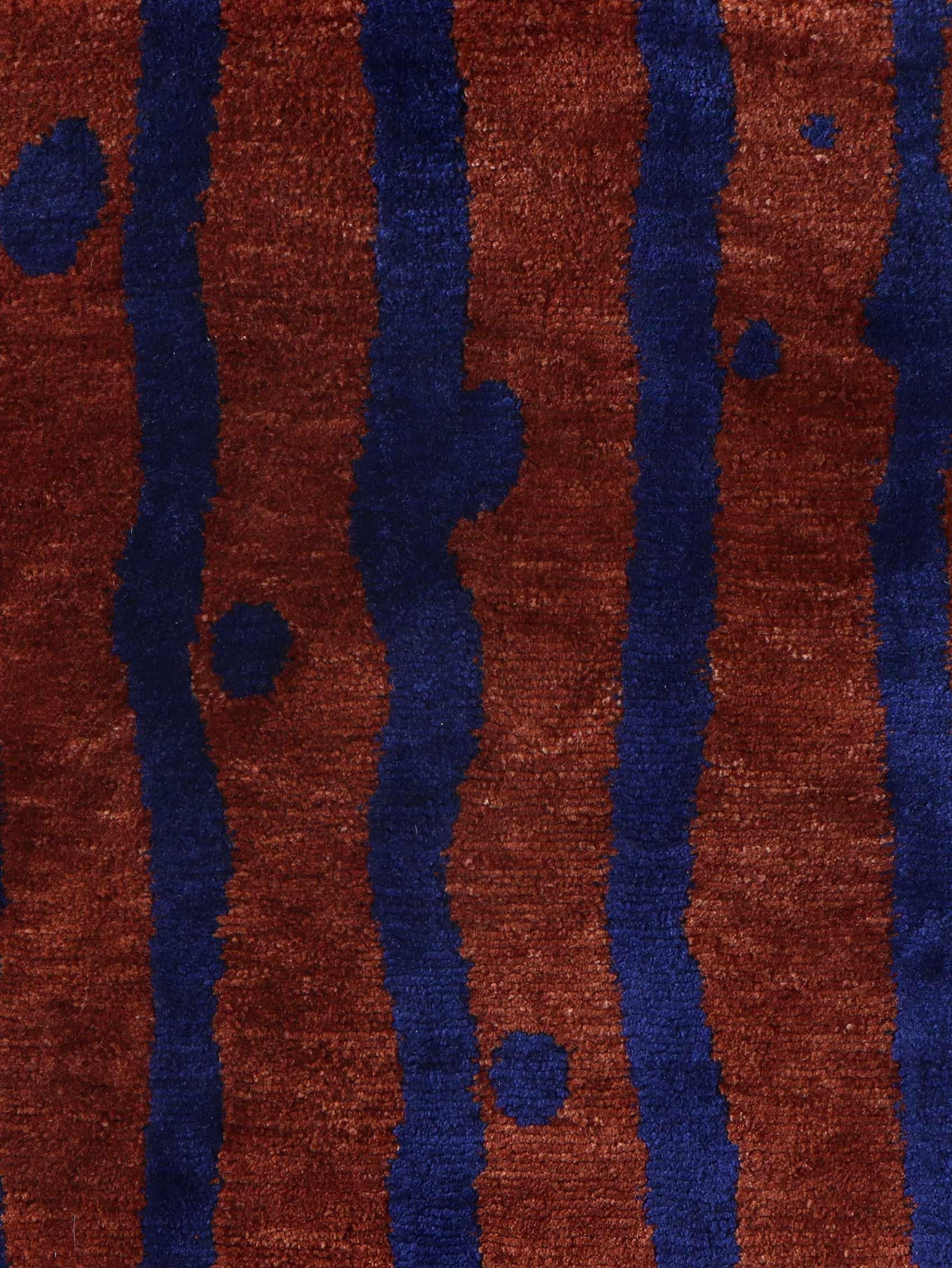 Rug pattern: Drippy Stripe - Isthmus
Material: 100% Merino Wool
Quality: Tibetan Cross Weave, handwoven 
Size: 8’-0