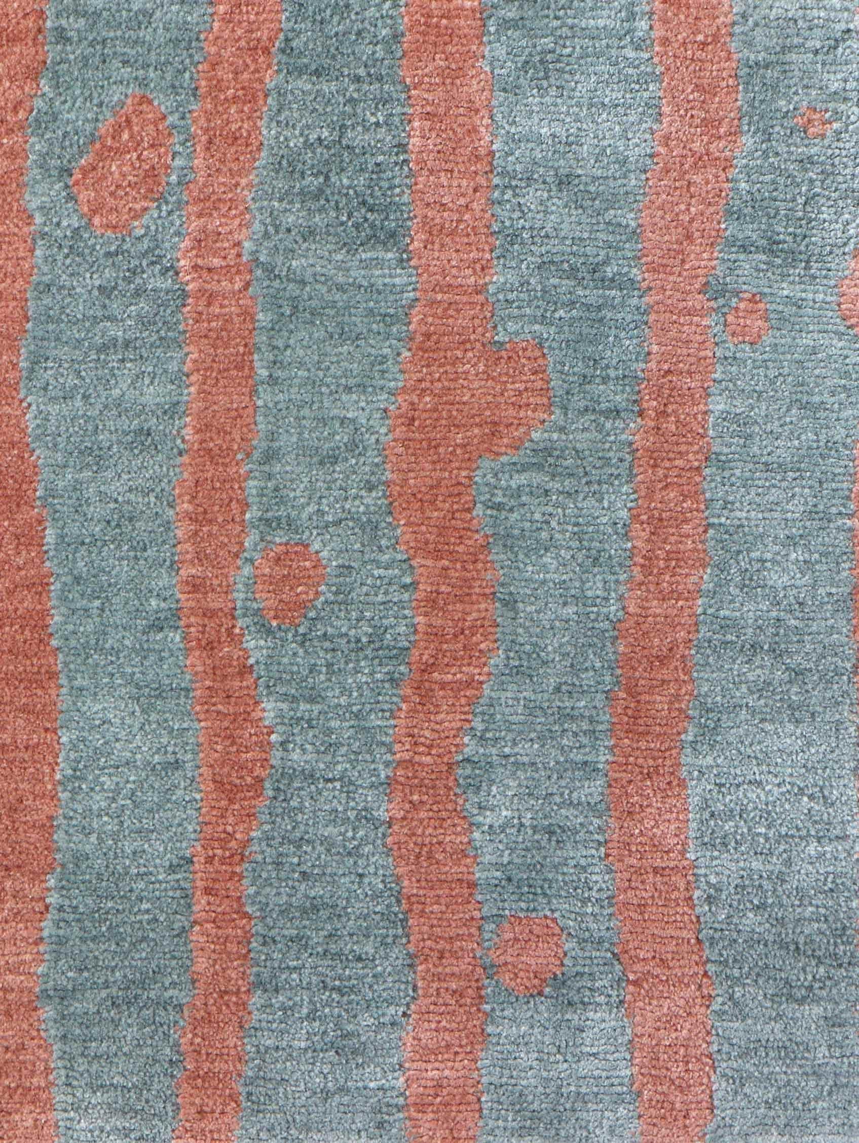 Rug pattern: Drippy Stripe - Morea
Material: 100% Merino Wool
Quality: Tibetan Cross Weave, handwoven 
Size: 8’-0