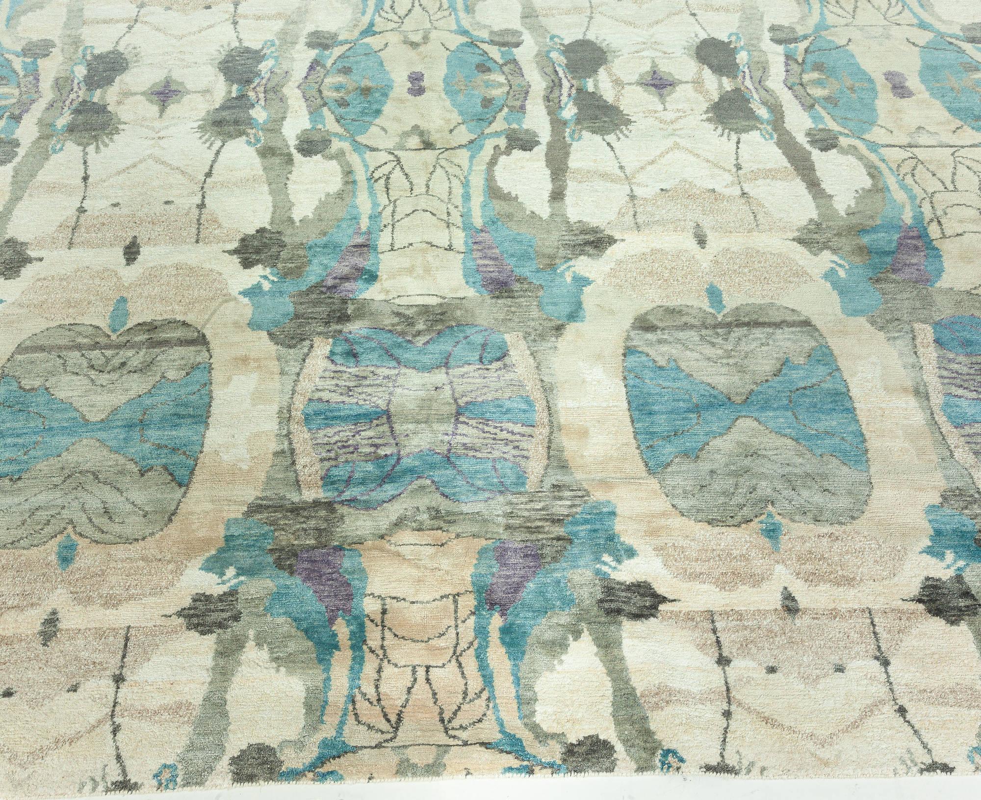 Annodato a mano Tappeto Eskayel Dynasty Modern fatto a mano in lana per Doris Leslie Blau in vendita