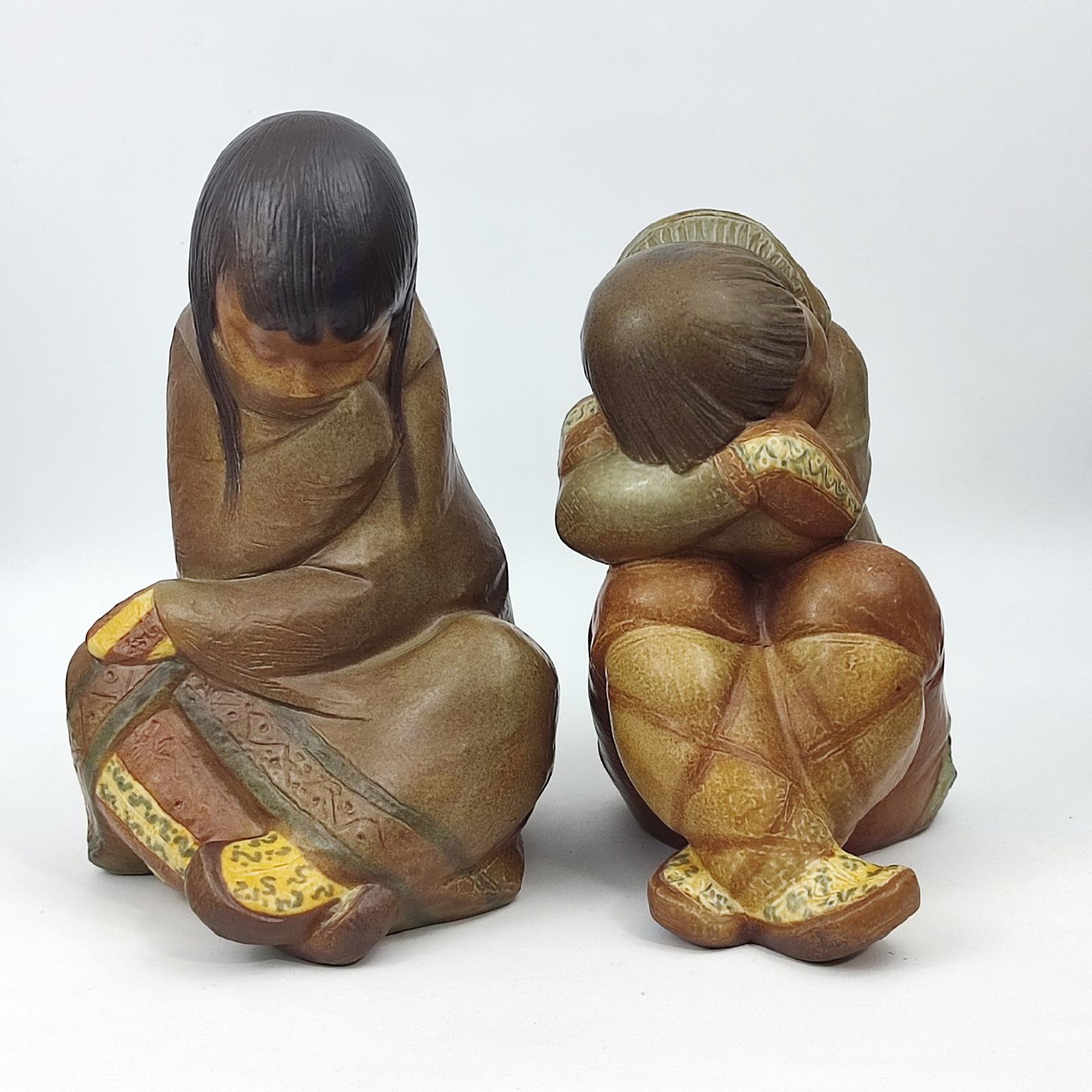 Eskimo Boy and Eskimo Girl by Lladro, Design Juan Herta, Set of 2, Spain 1970s In Excellent Condition For Sale In Bochum, NRW