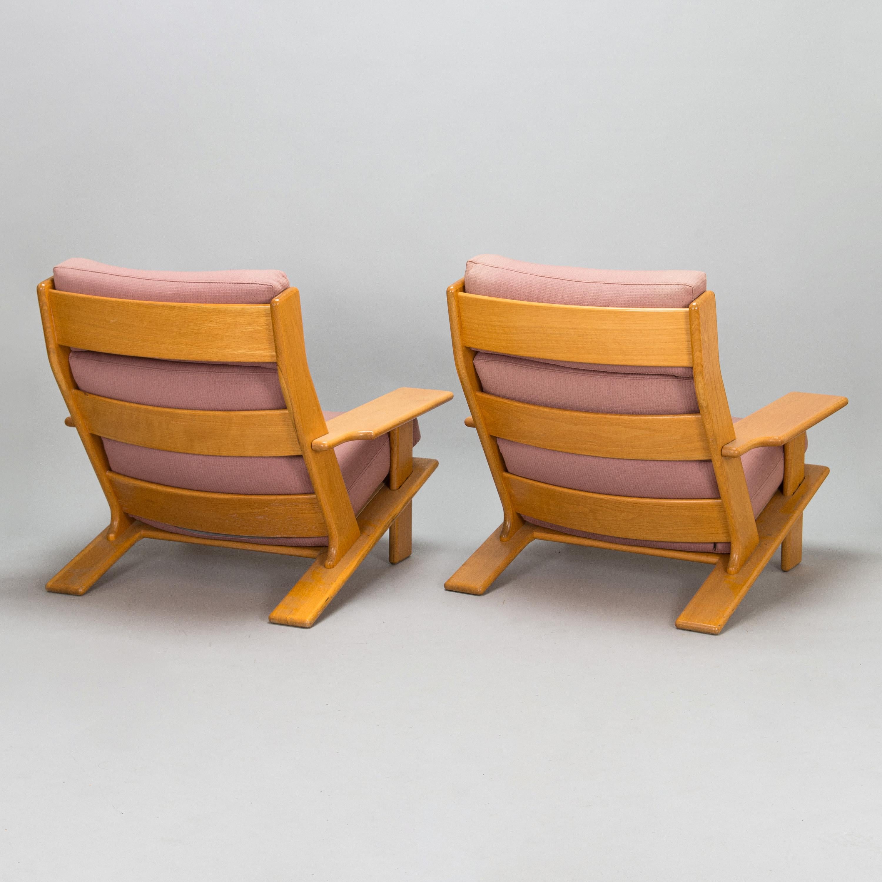 Mid-Century Modern Esko Pajamies 'Pele' armchair for Lepofinn Finland 1970  For Sale