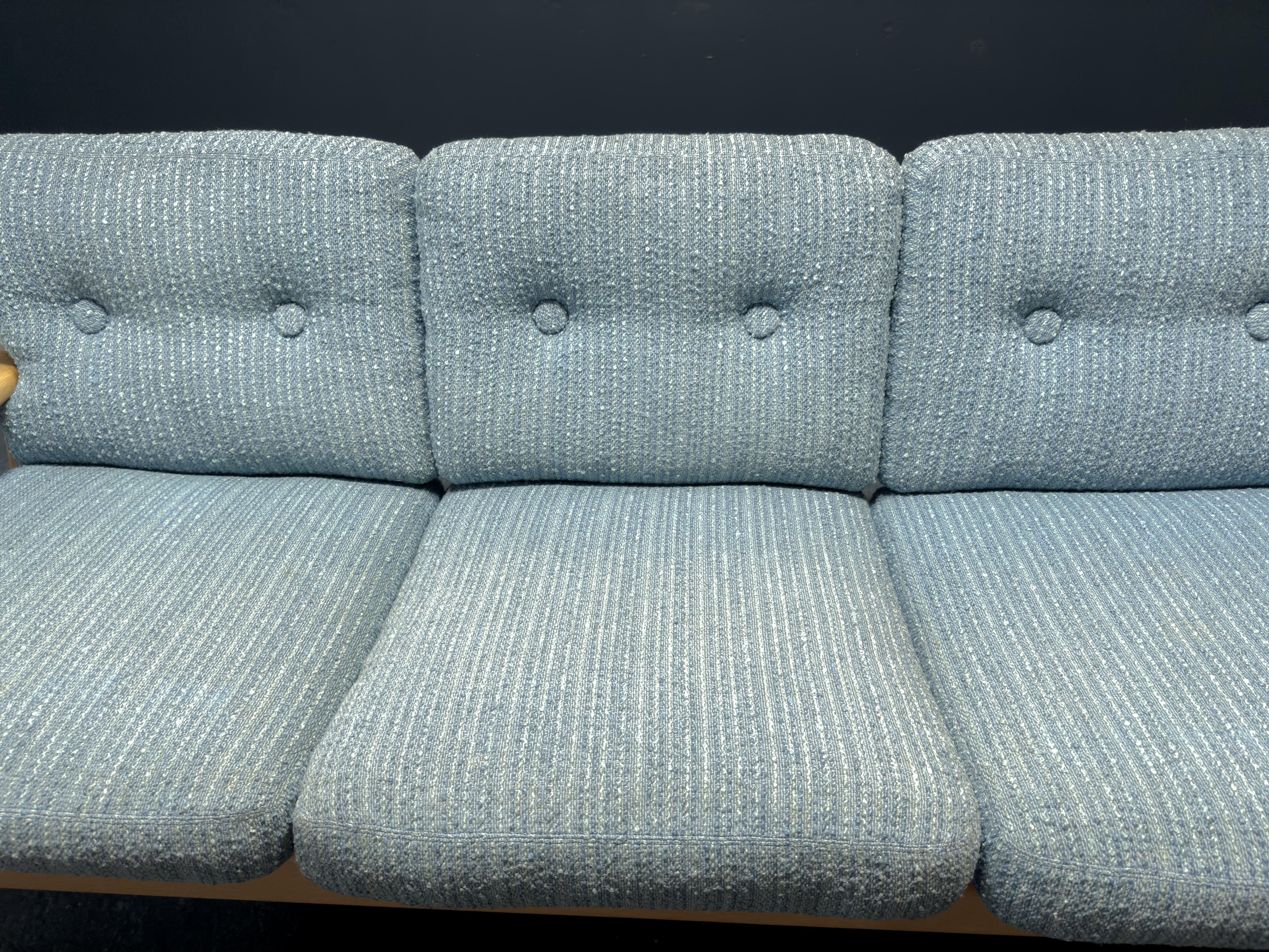 Esko Pajamies Sofa 10