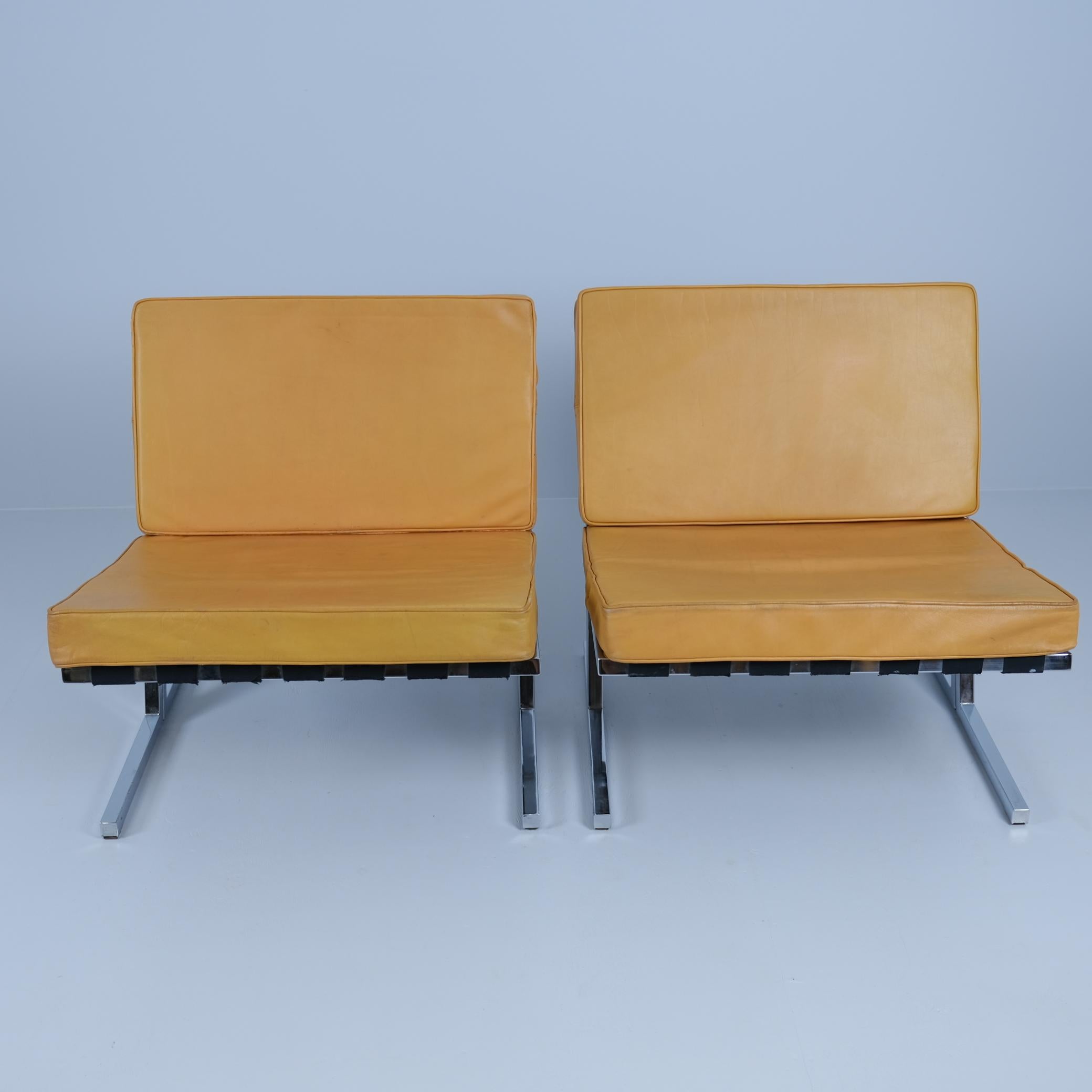 Esko Pajamies & Toivo Korhonen, Paar Loungesessel aus Leder und Stahl, 1960er Jahre im Angebot 8