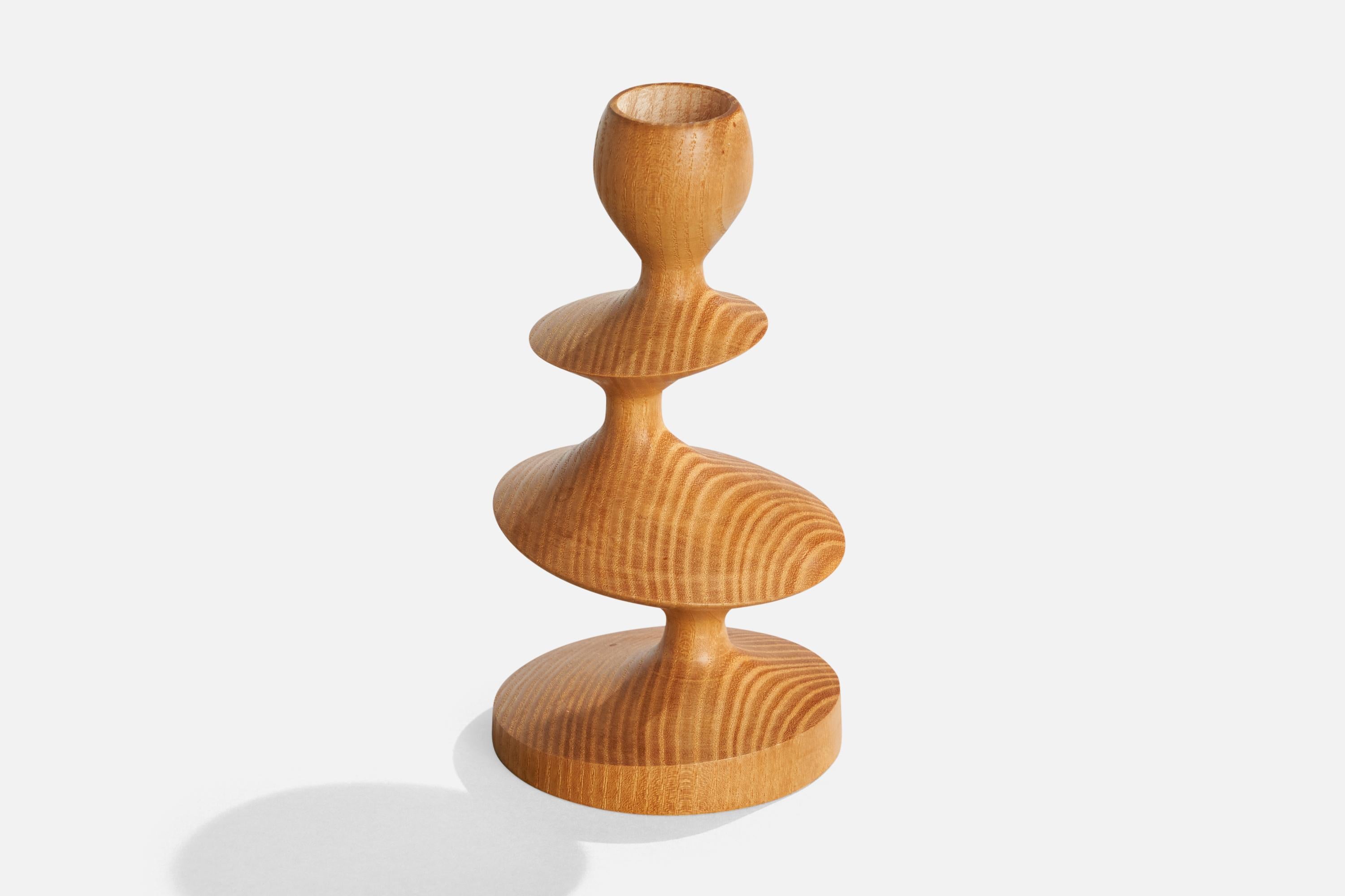 Esko Yrjälä, Candlestick, Pine, Finland, 1970s In Good Condition For Sale In High Point, NC