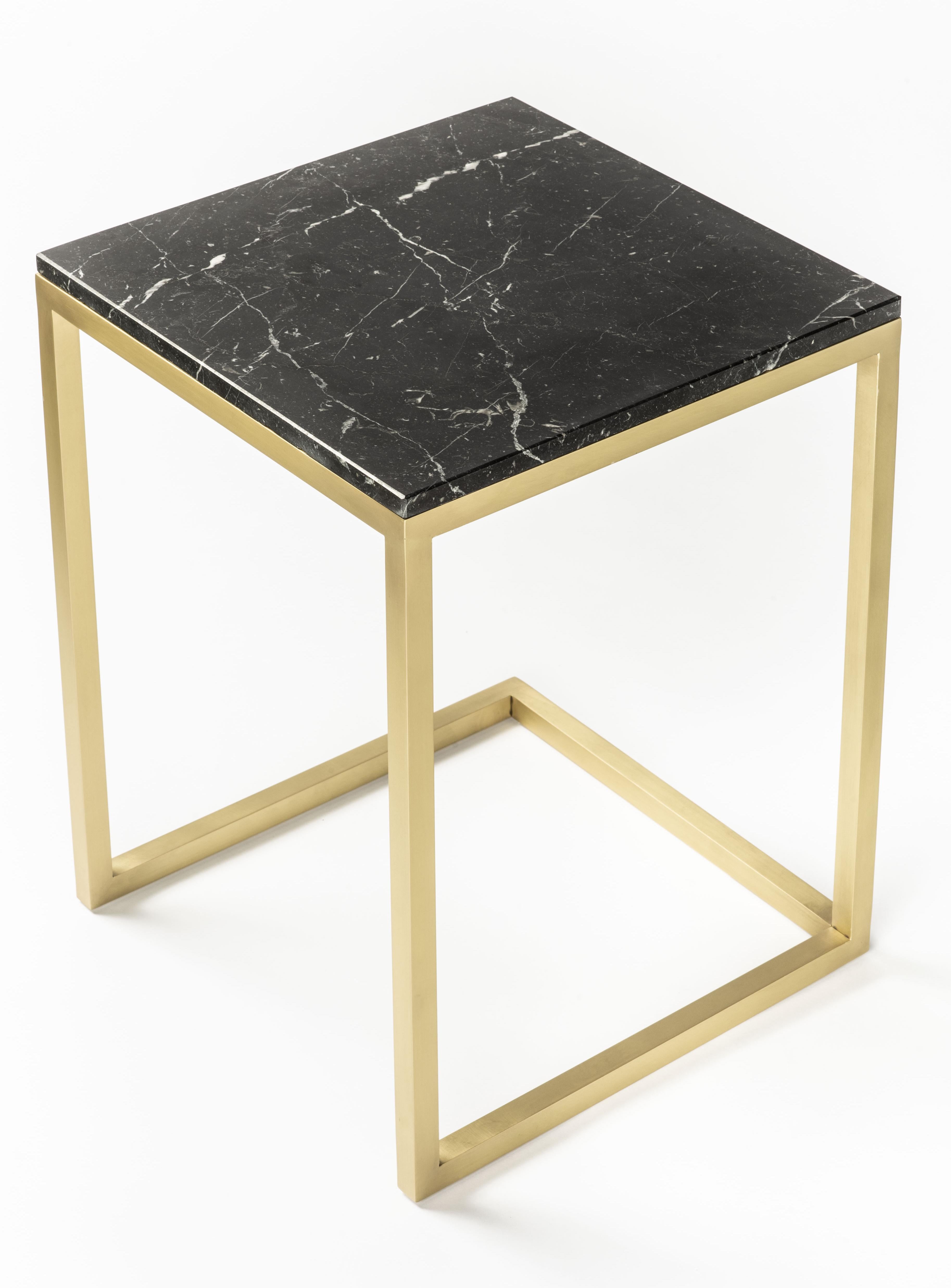 Frosted ESOPO Modern Handmade Brass Side Table with Black Marquina Marble Square Top For Sale