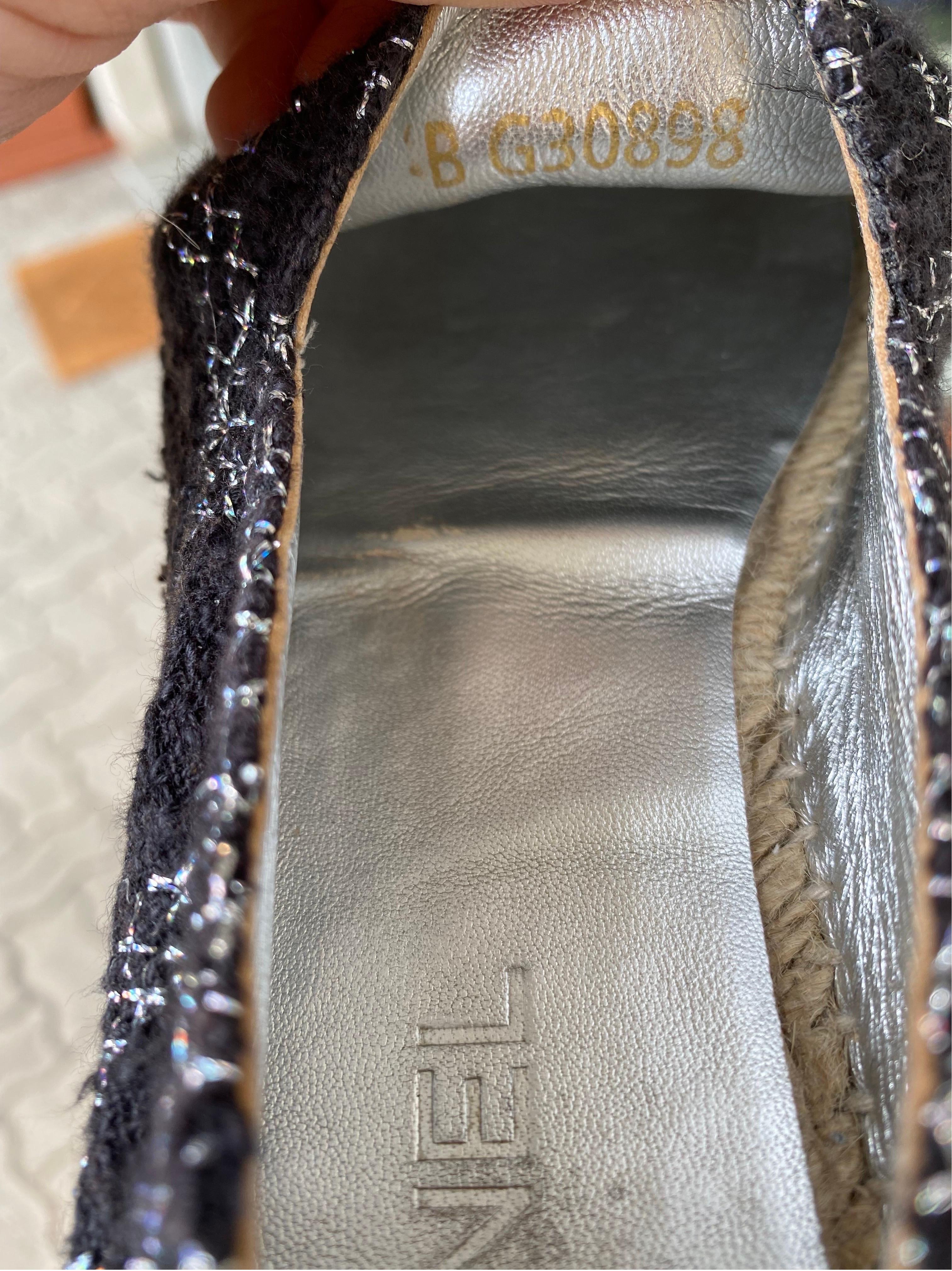 Espadrilles en tweed Chanel en vente 2