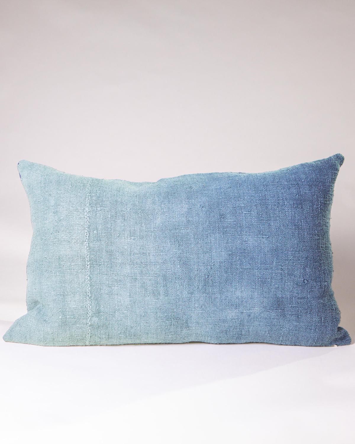 Spanish Espanyolet Hand-Painted Vintage Linen Throw Pillow in Blue 16