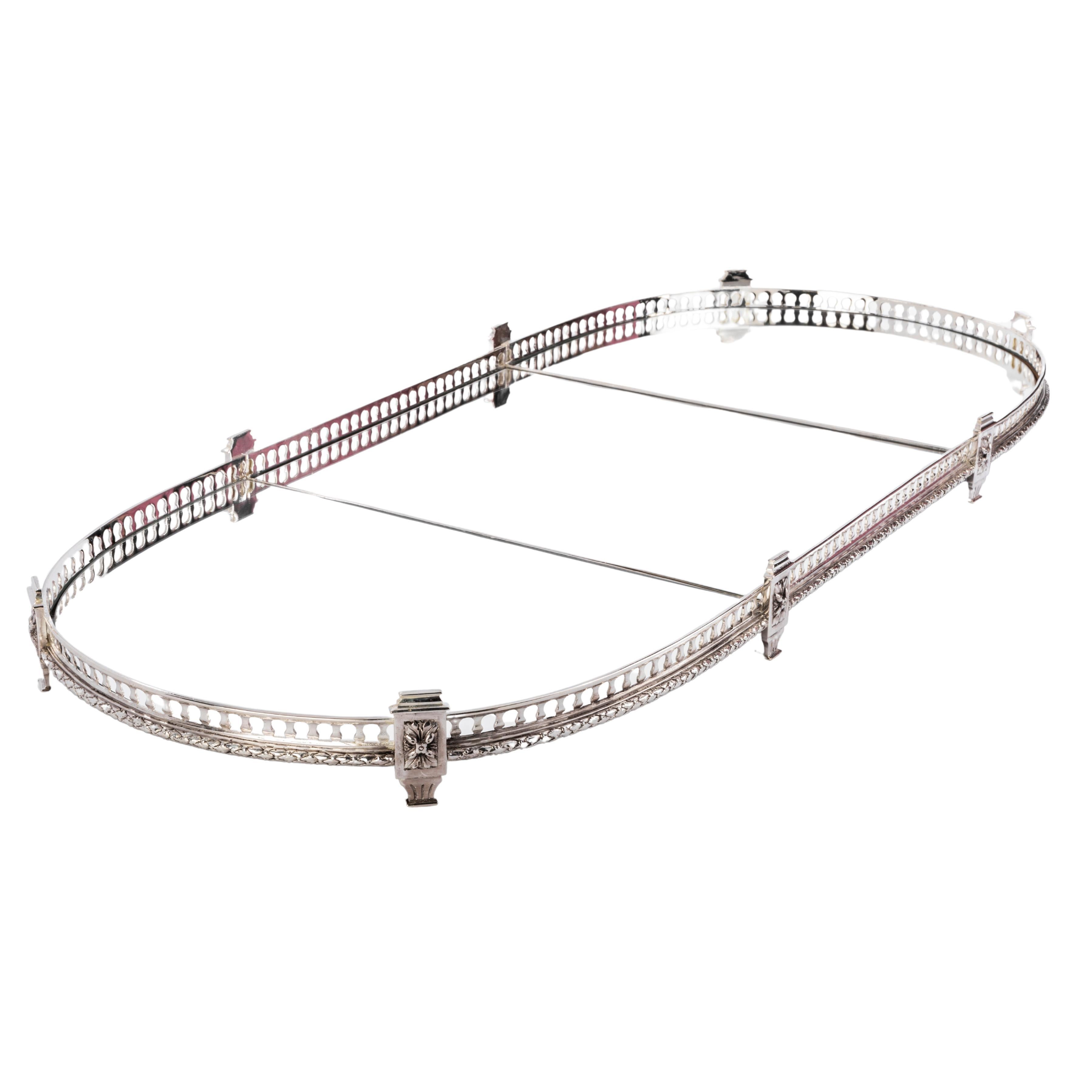 Tables en bronze argenté et miroirs de l'époque, XIXe siècle en vente