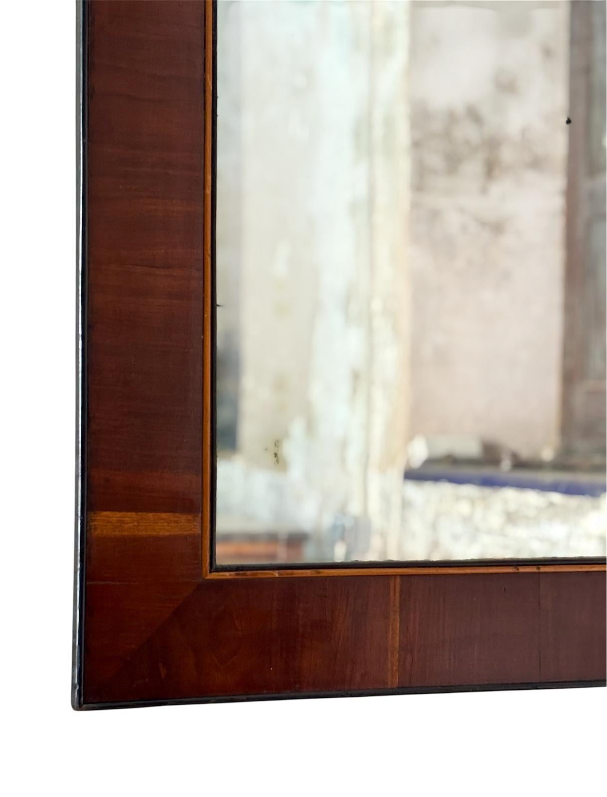 Wood Espejo modernista For Sale