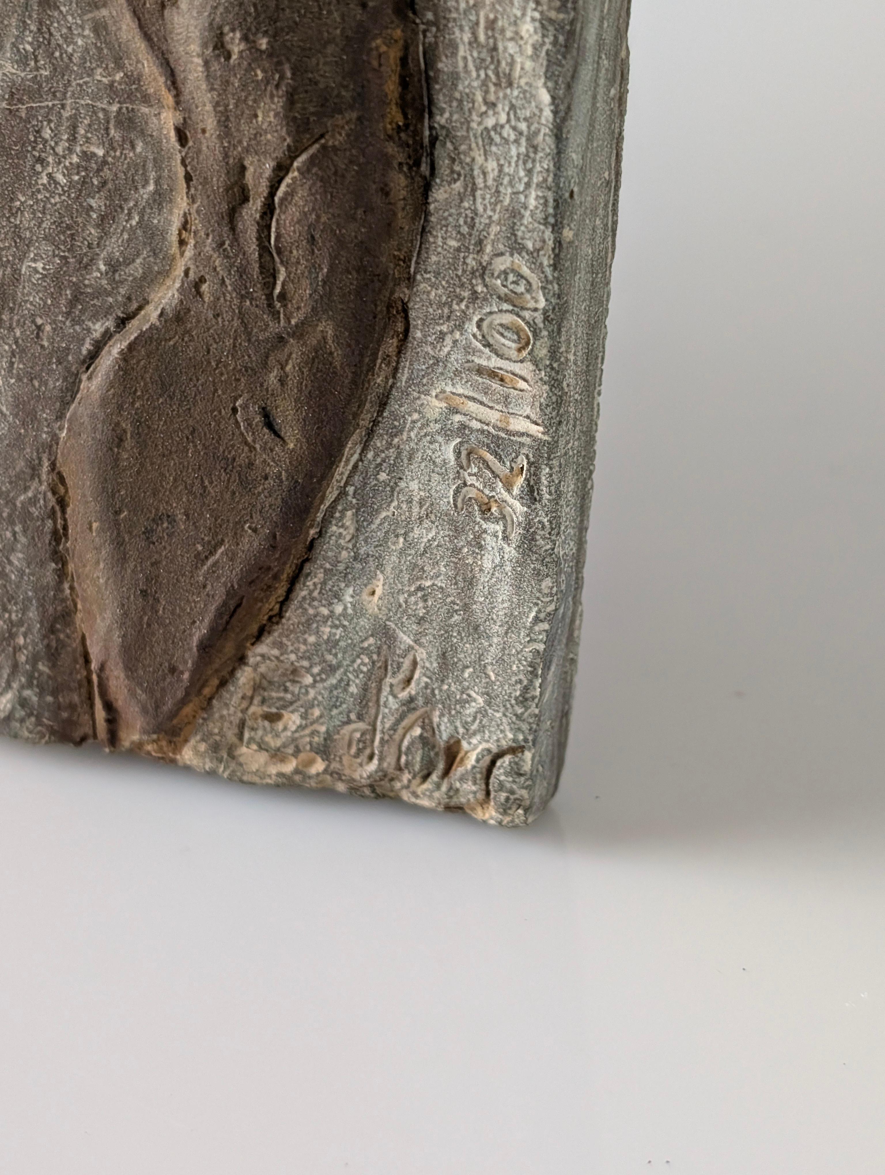 Spagnolo Esperanza d'Ors Bronze Relief Plaque Figurative Sculpture Spain 1990s in vendita