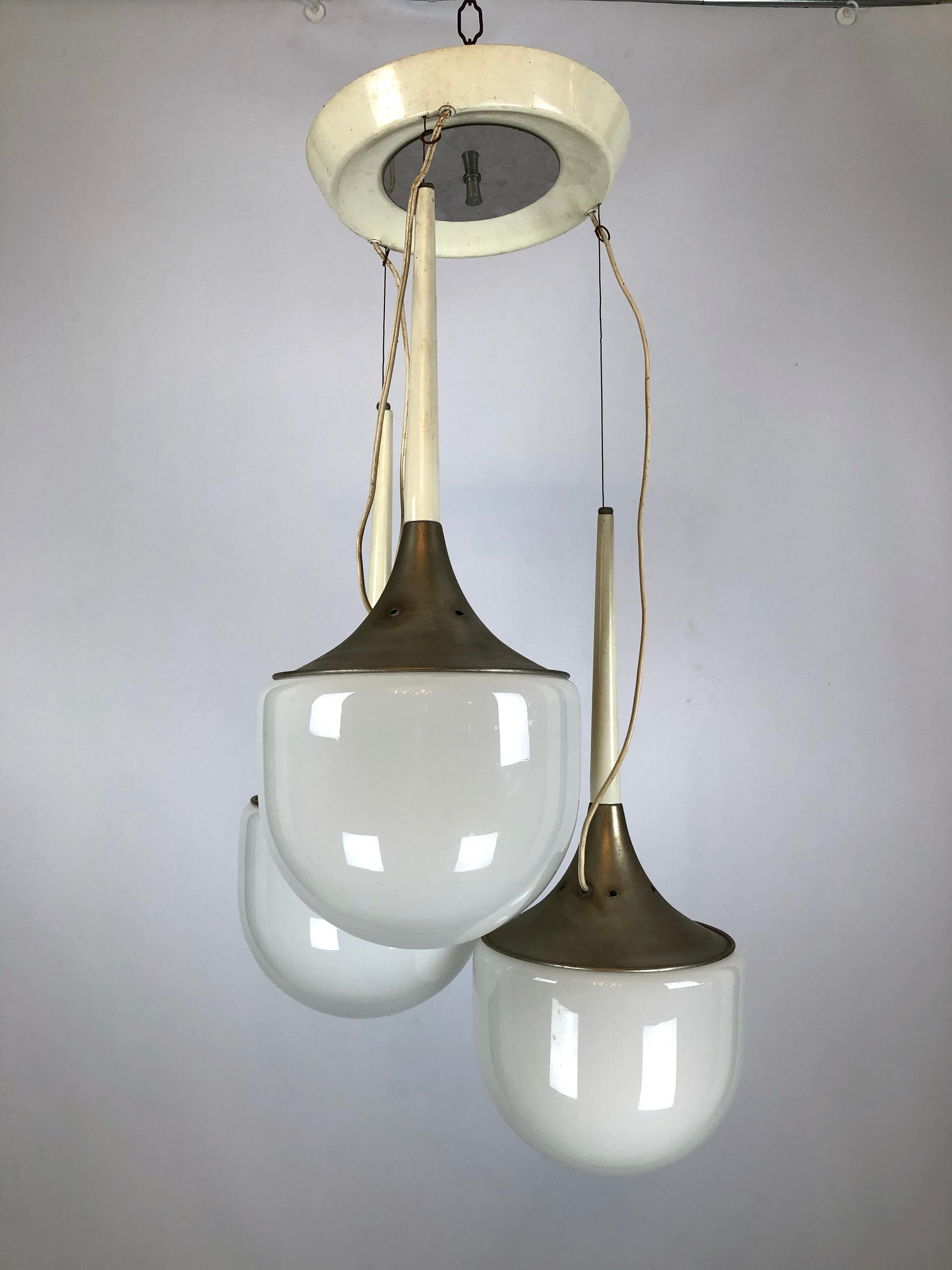 Esperia, Vintage Italian Glass and Metal Pendant Light Kronleuchter (Moderne der Mitte des Jahrhunderts) im Angebot