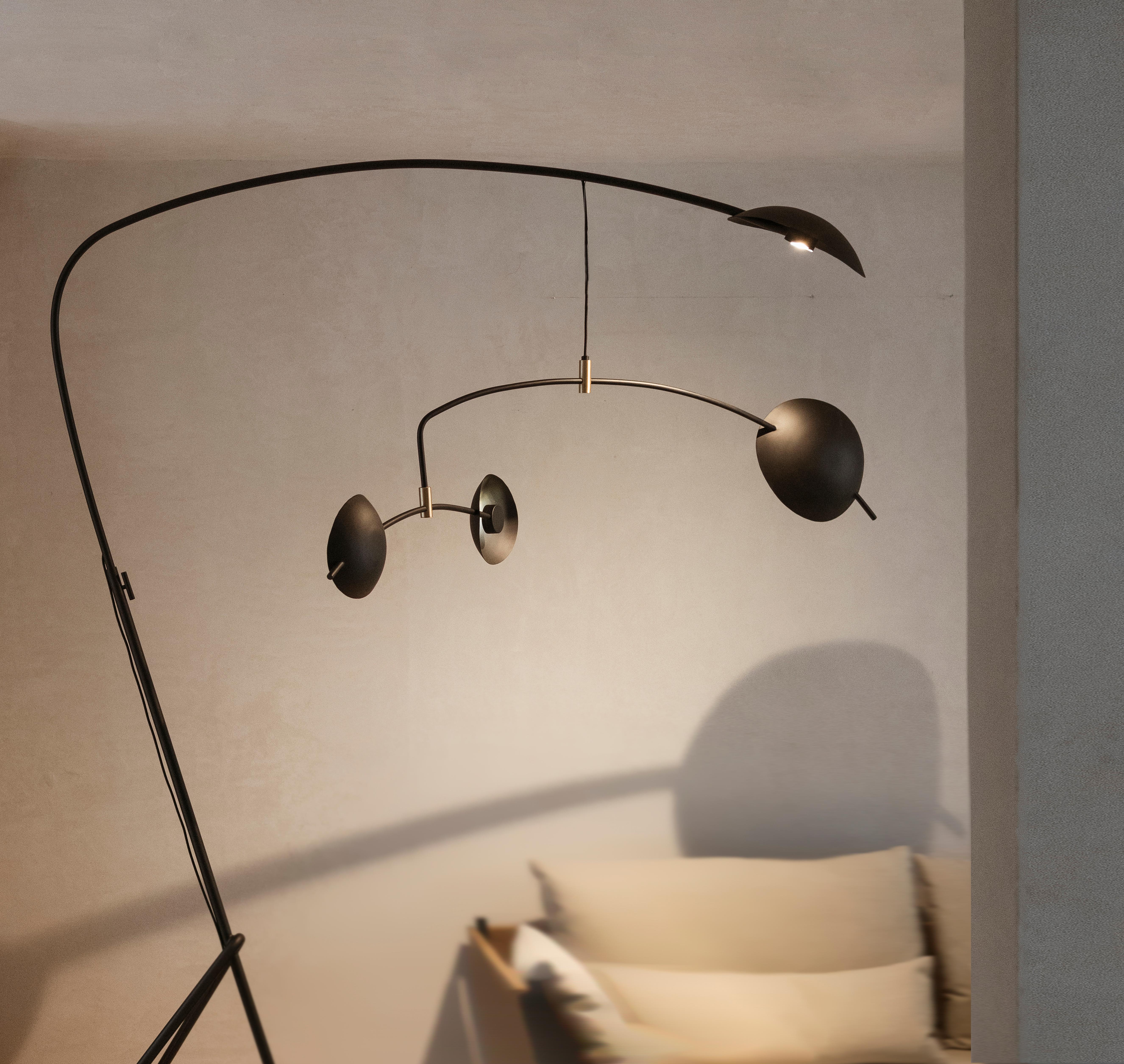 ESPIGA MOBILE FLOOR LAMP, by Rebeca Cors In New Condition For Sale In Ciudad de México, CDMX