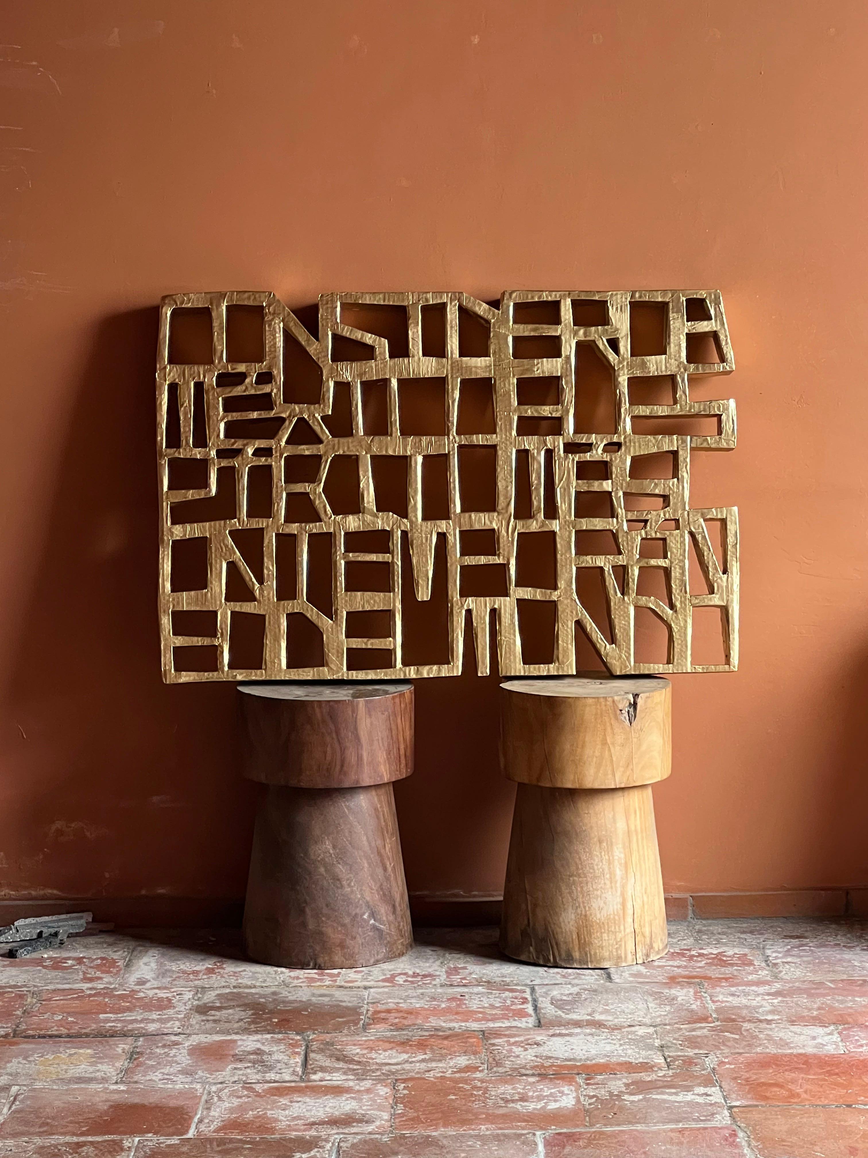 Moderne Espíritu - Sculpture en papier mâché inspirée de Luis Barragán et Mathias Goeritz en vente