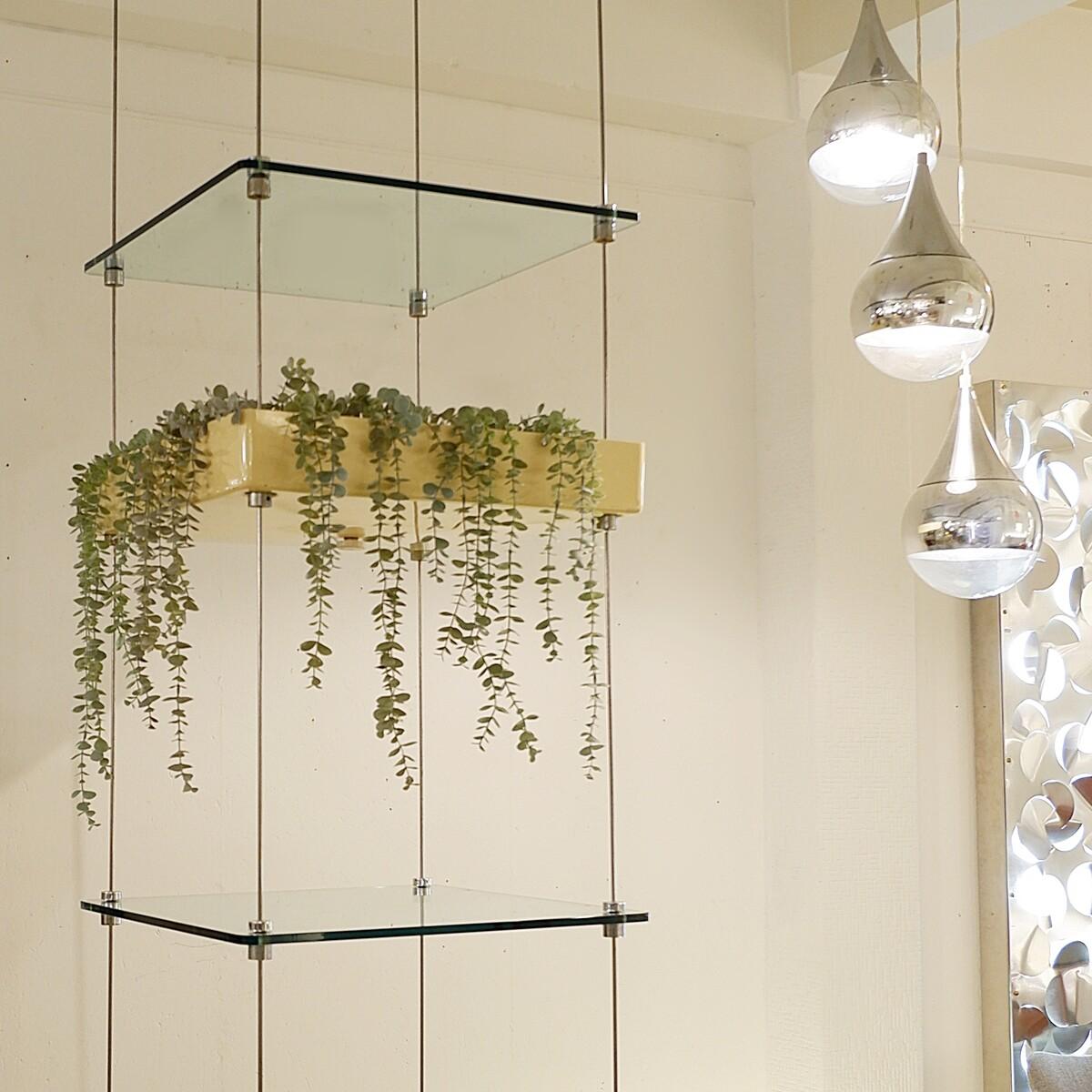 Libreria da soffitto 