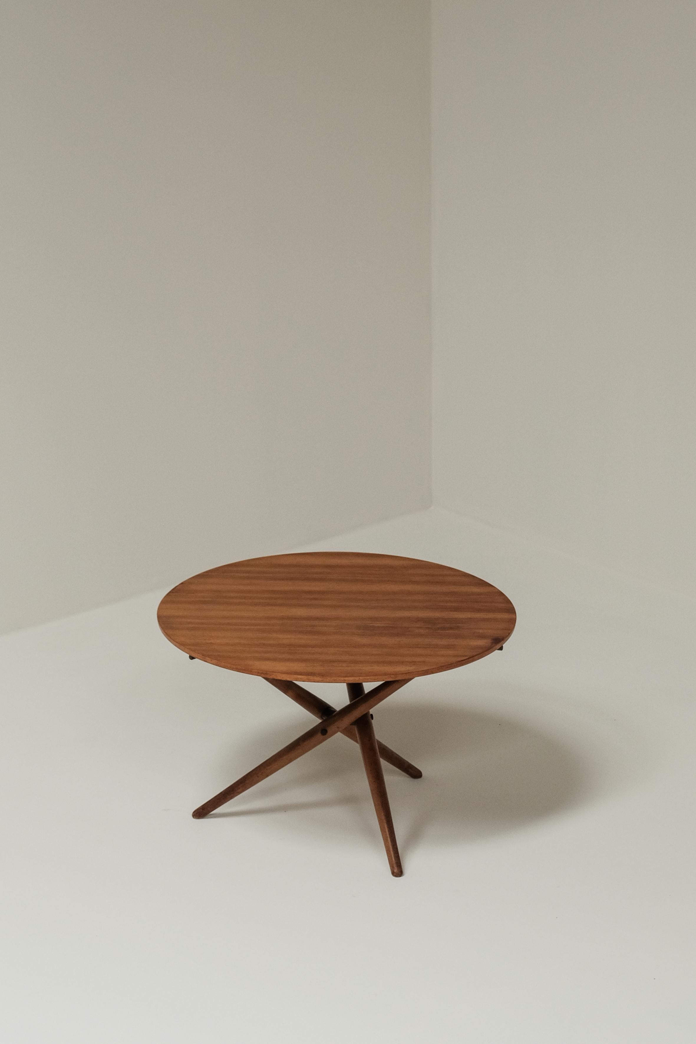 Ess Tee Tisch by Jurg Bally for wohnlife 1950, adjustable height 6